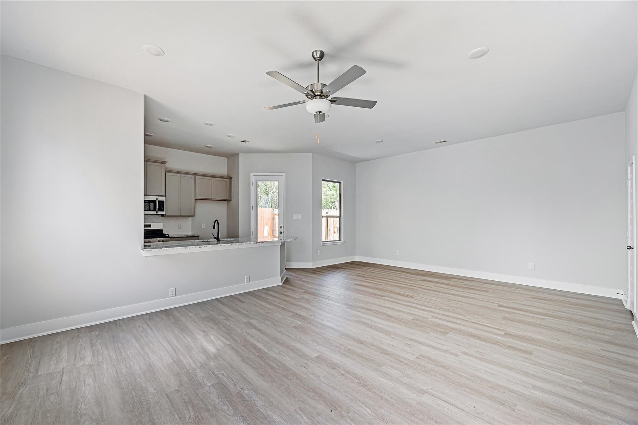 11424 Waterford Spring Trail Property Photo 12