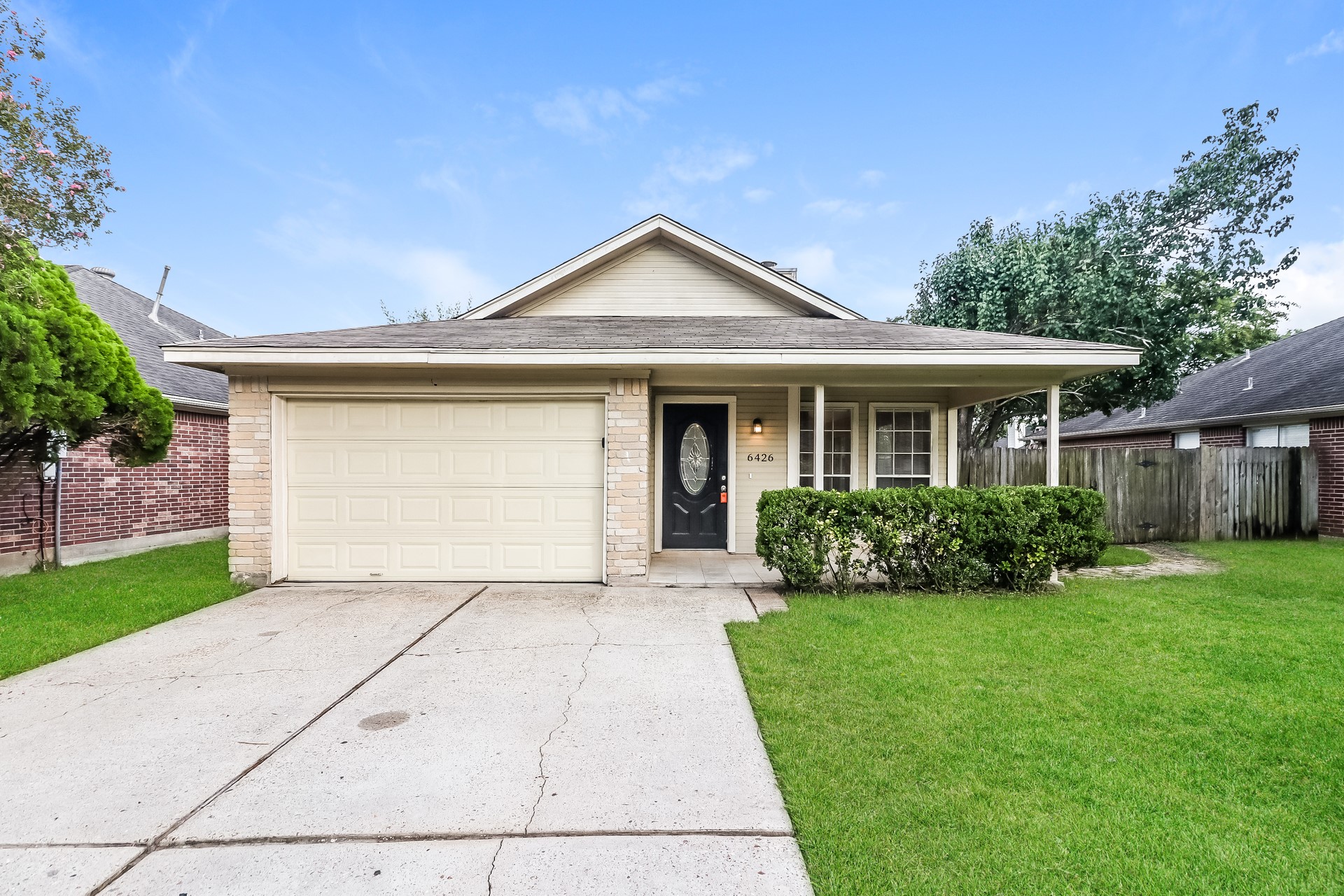 6426 New World Drive Property Photo 1
