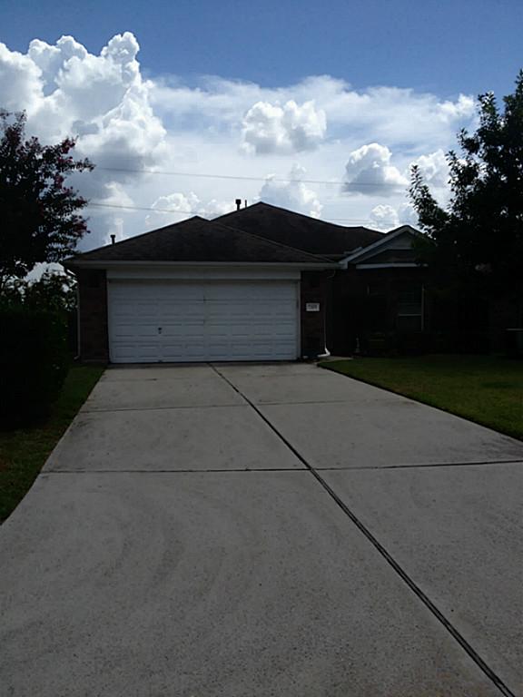 2205 Highland Crossing Drive Property Photo 4