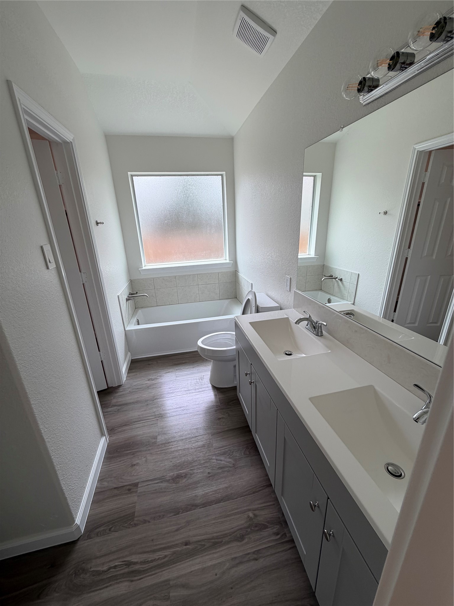 2205 Highland Crossing Drive Property Photo 13