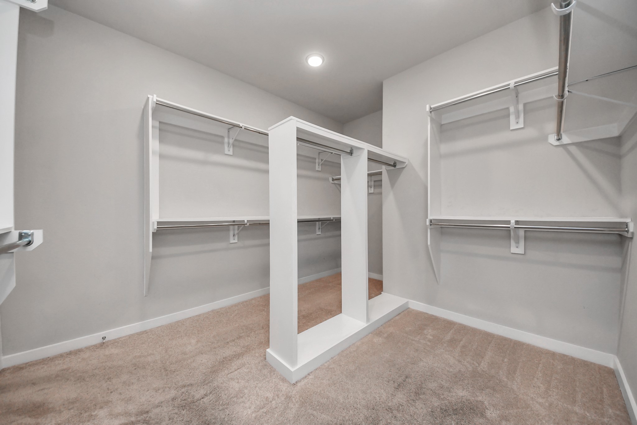 10127 Blythe Street Property Photo 28