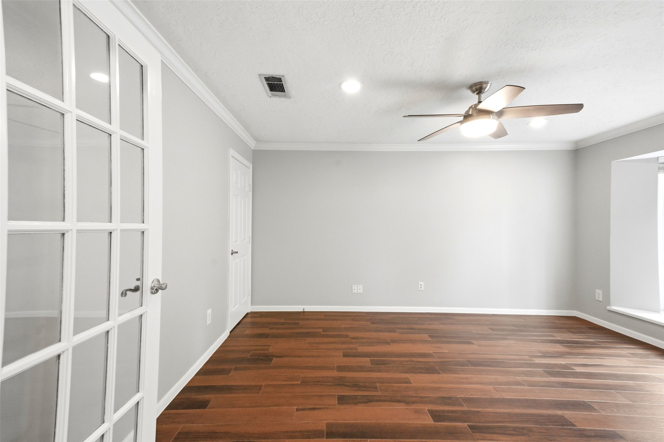 20646 Prince Creek Drive Property Photo 4