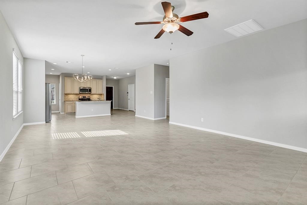 14019 S Wind Cave Court Property Photo 9