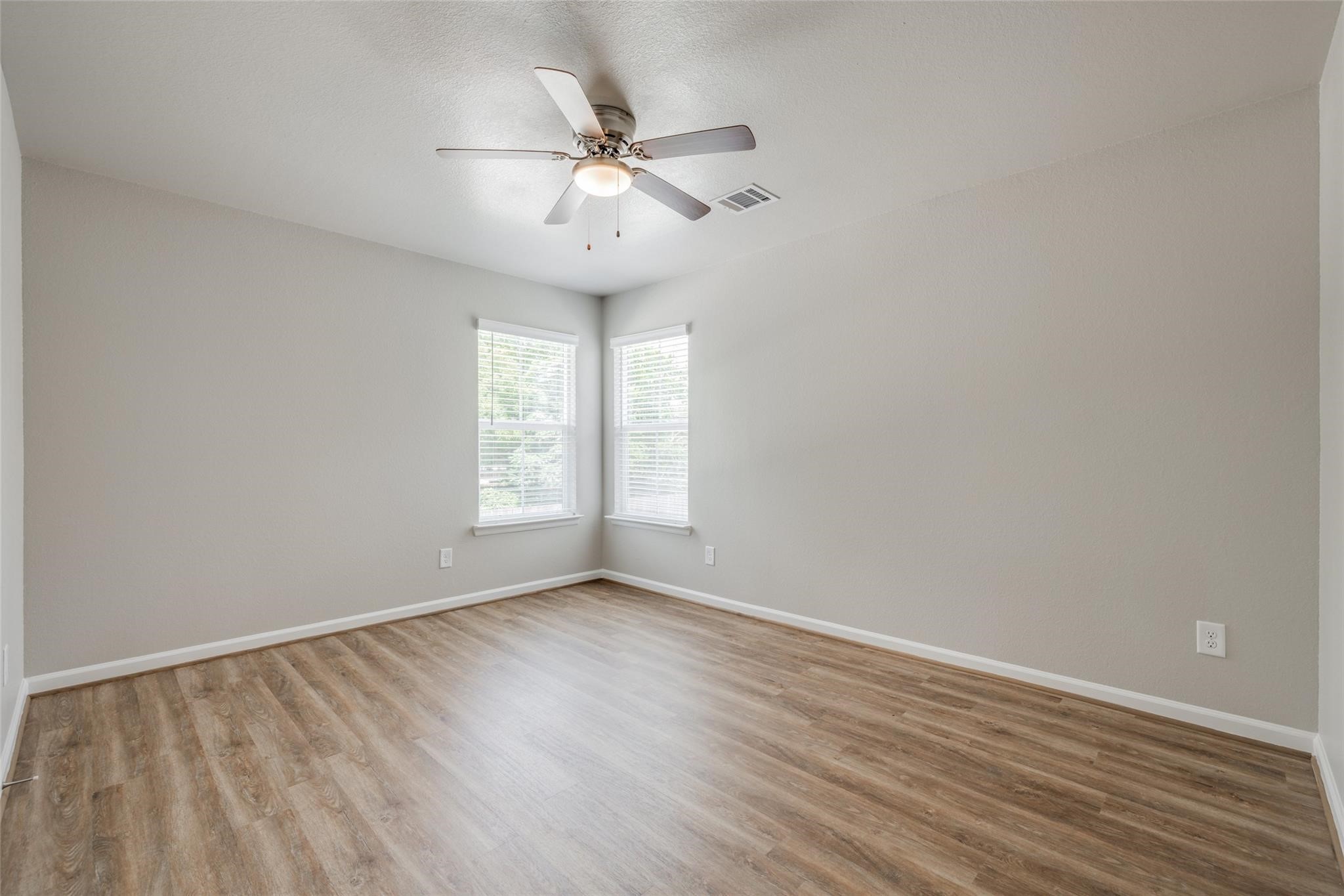 227 Park Place Circle D Property Photo 11