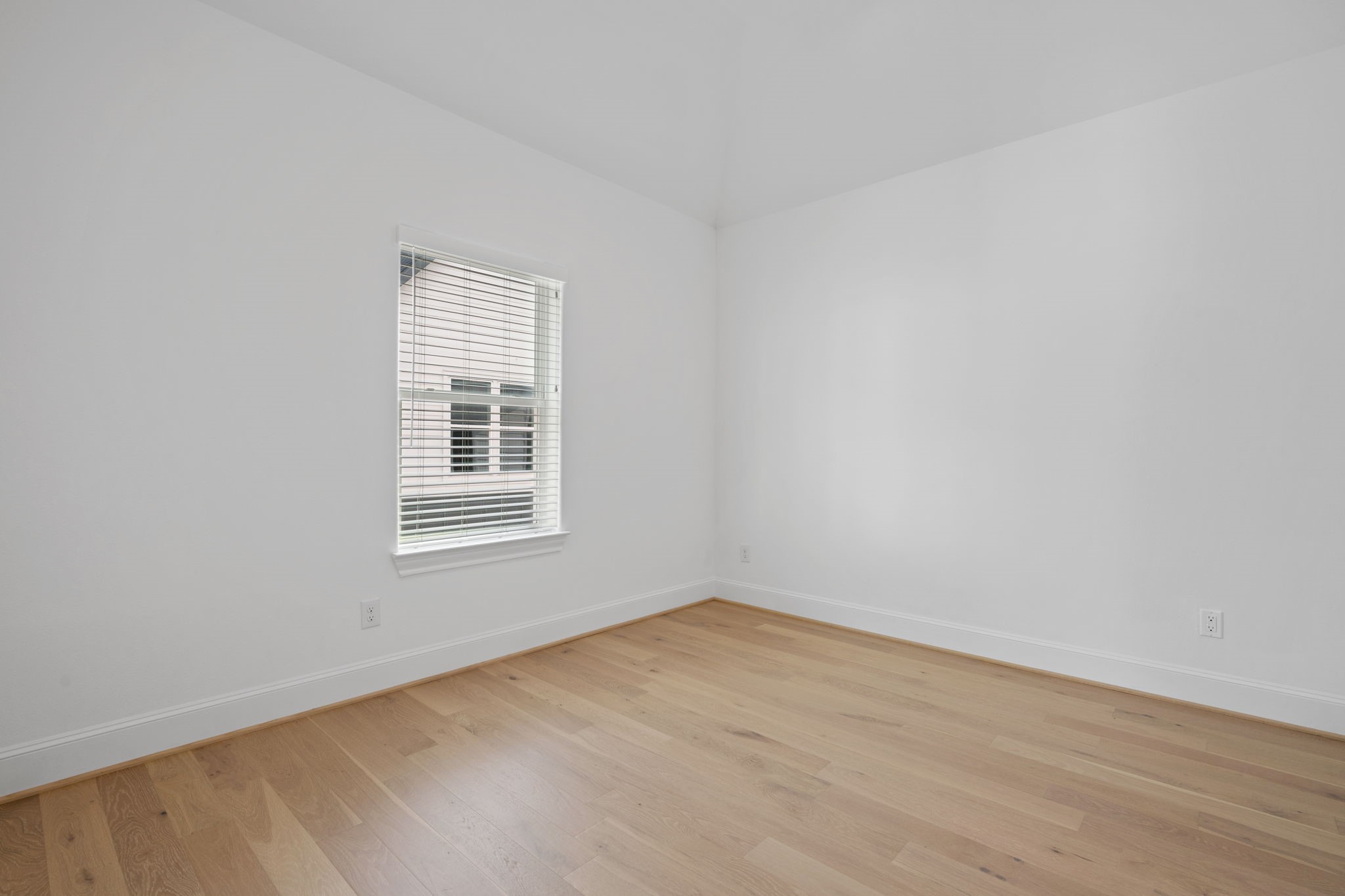614 Delmar Street Property Photo 13