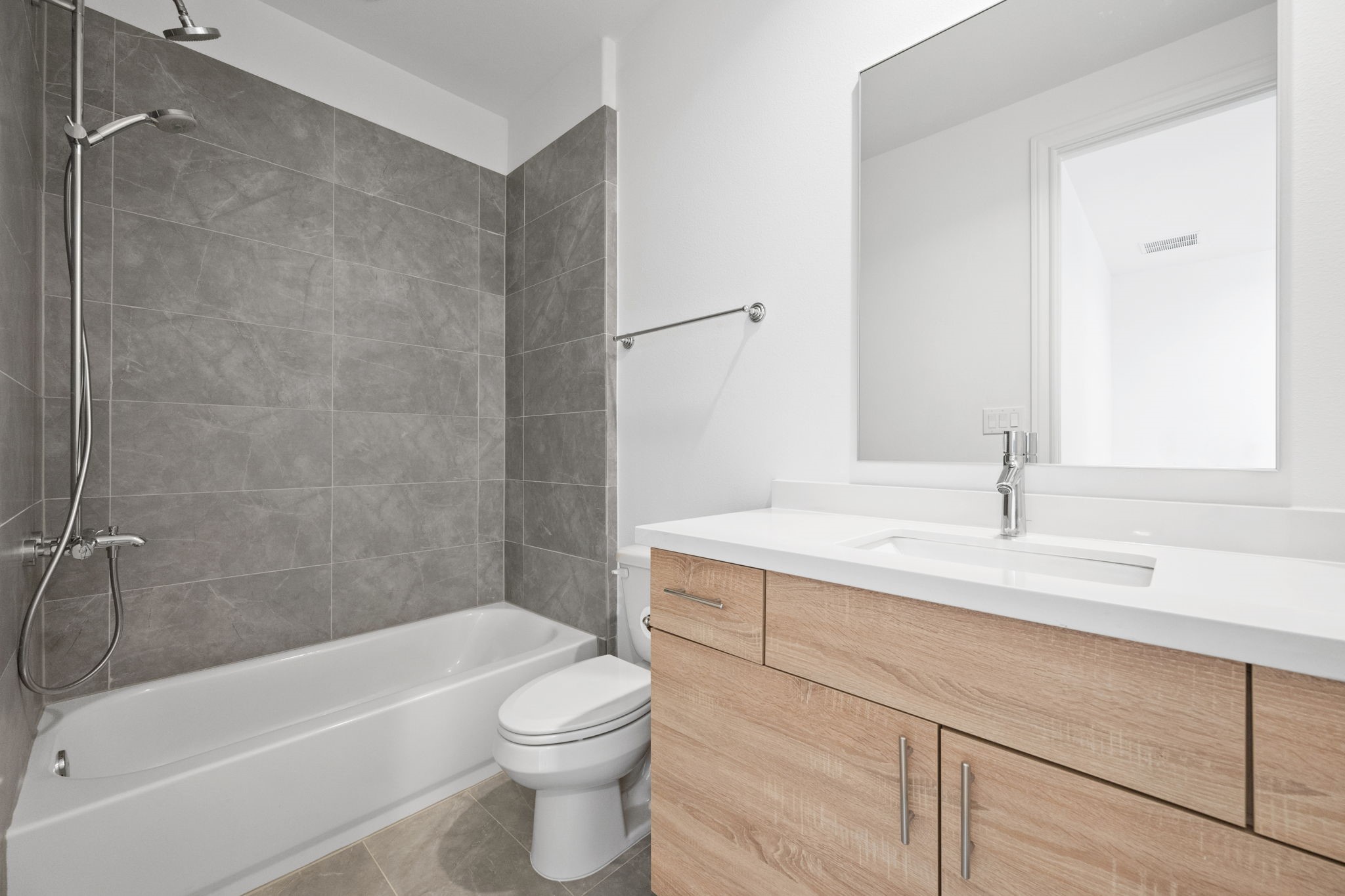 614 Delmar Street Property Photo 14