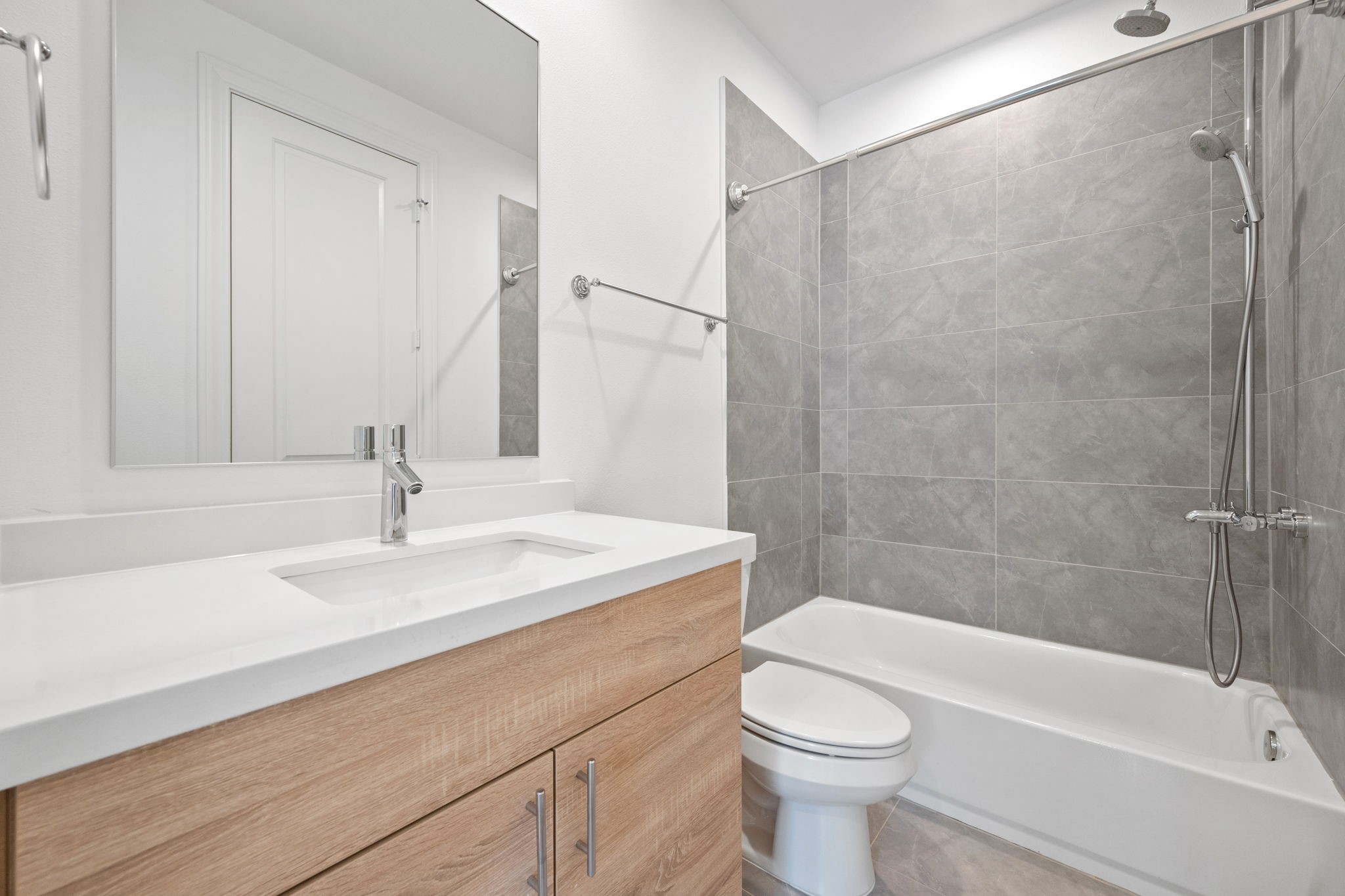 614 Delmar Street Property Photo 15