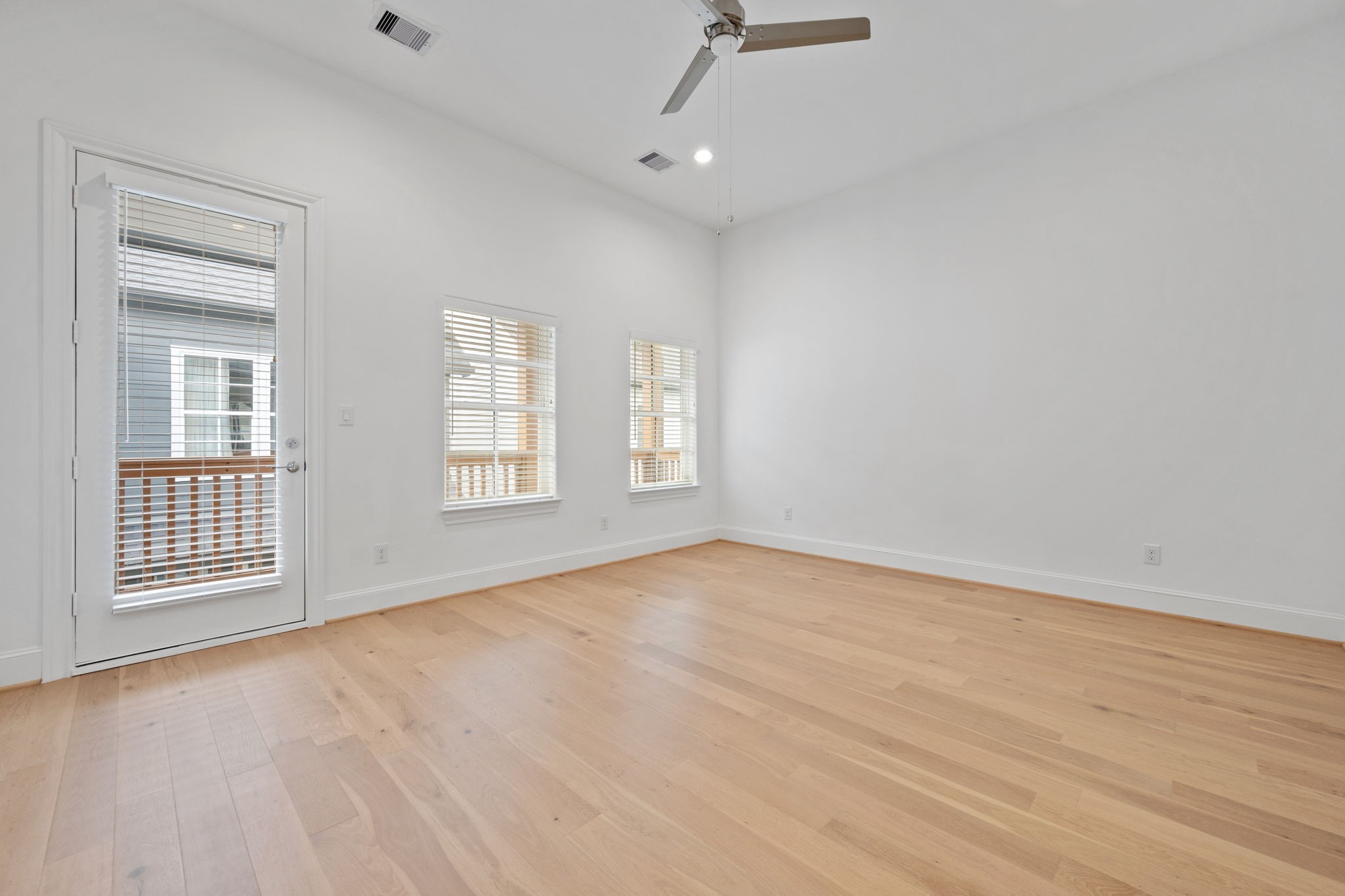 614 Delmar Street Property Photo 16