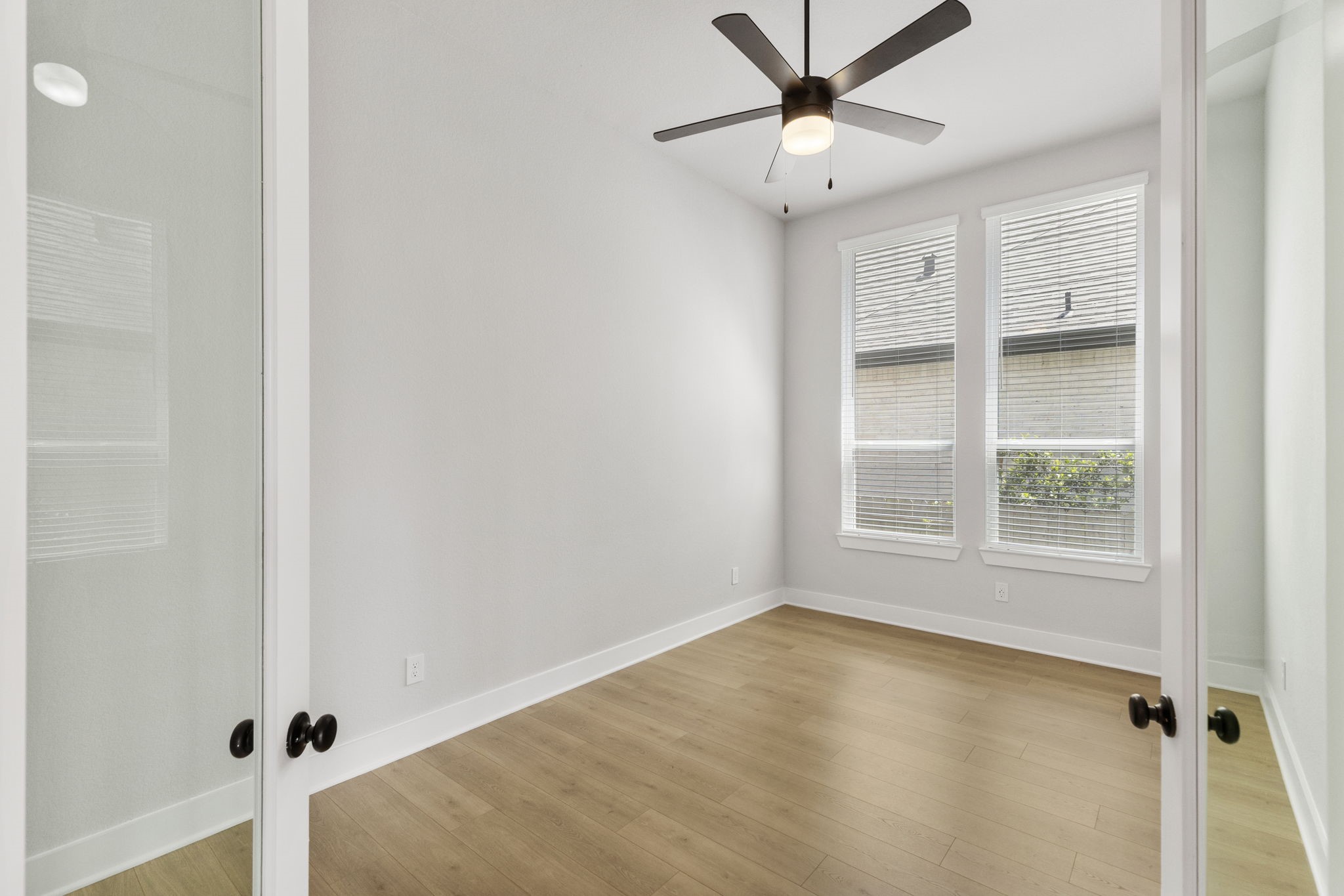 415 N Hillary Step Place Property Photo 16