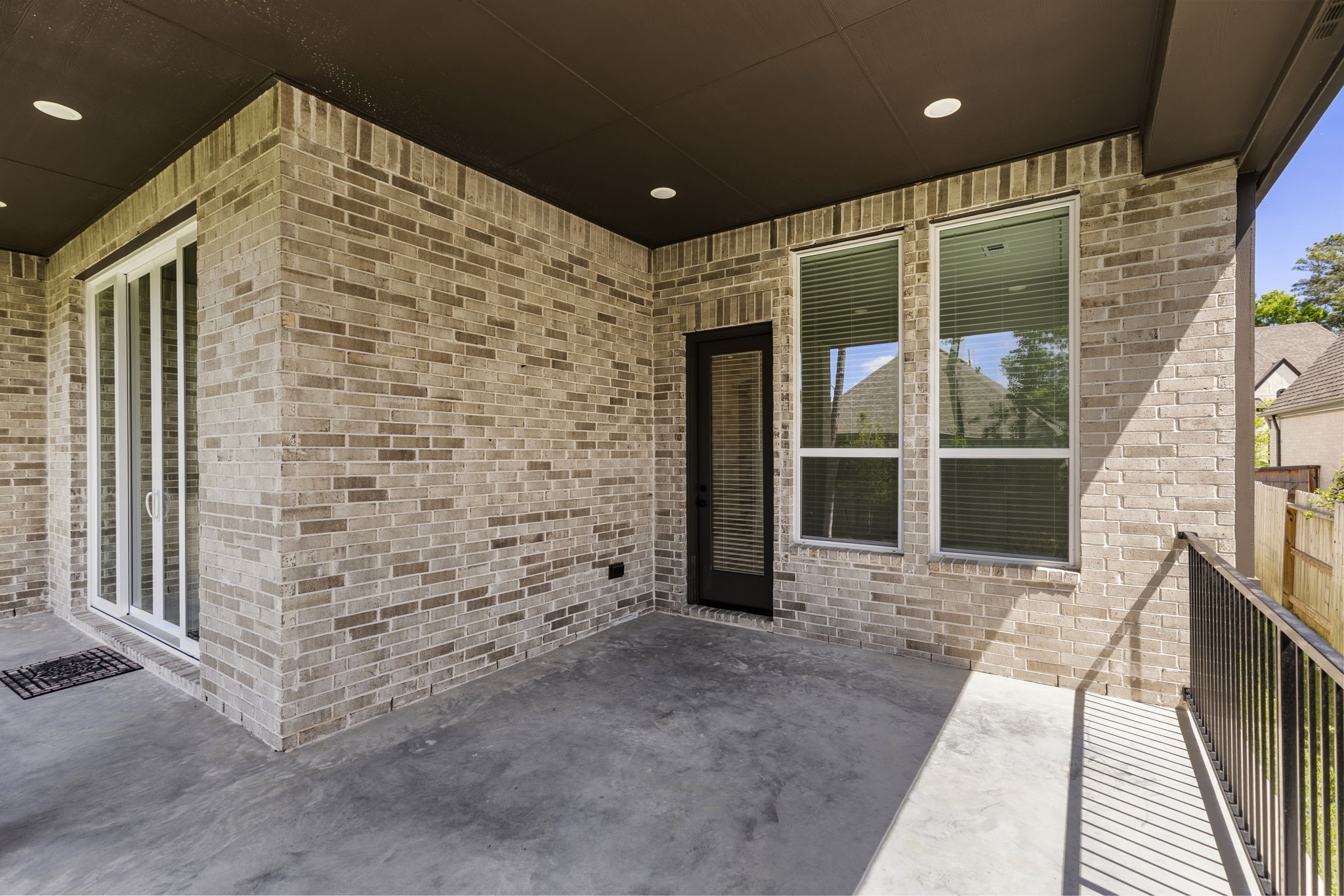 415 N Hillary Step Place Property Photo 37