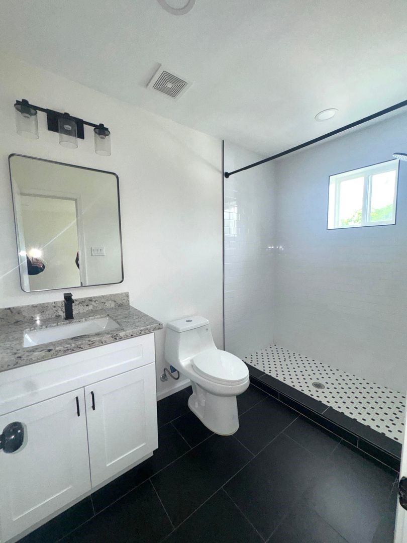 9911 Porto Rico Road A Property Photo 15