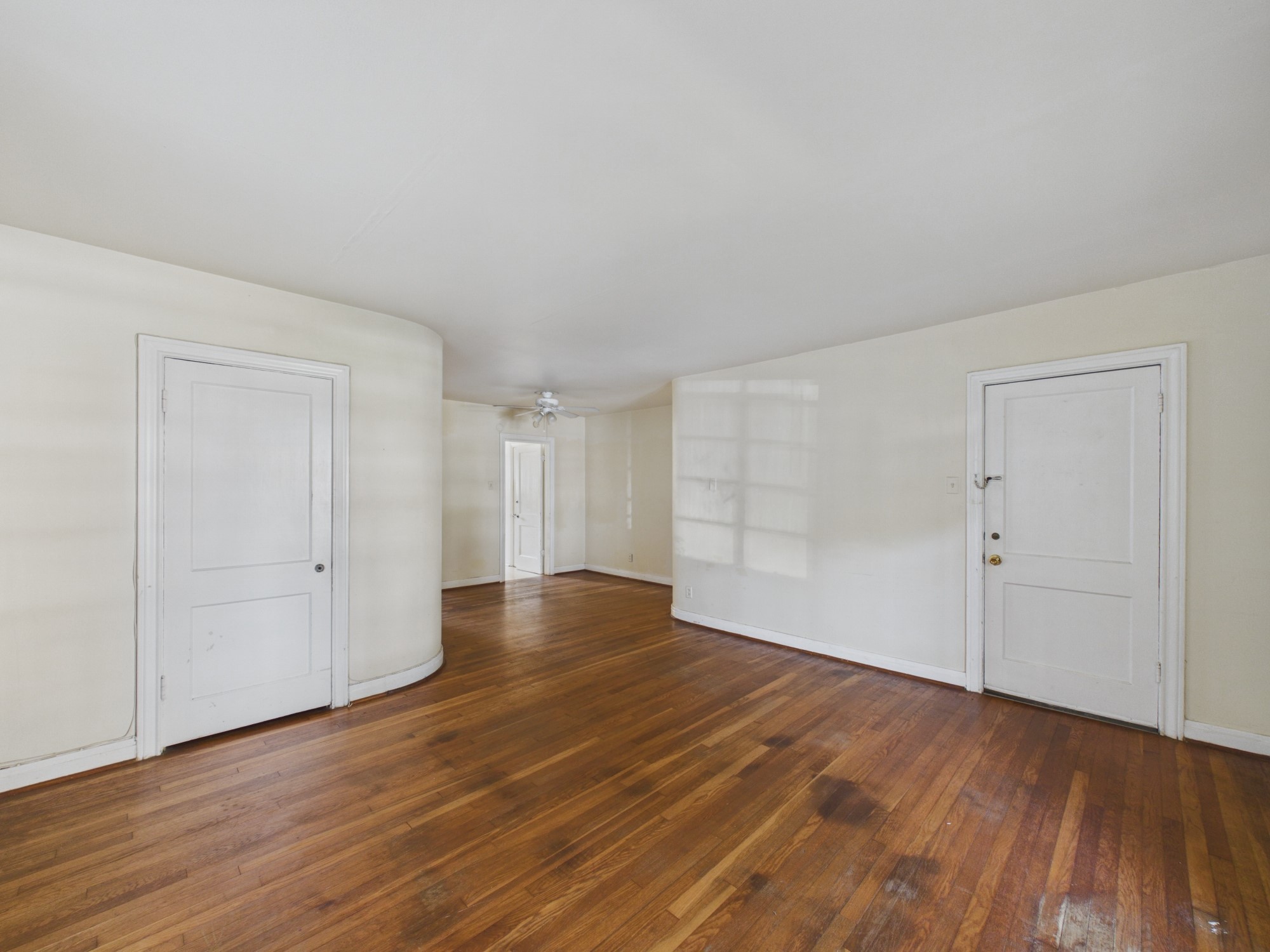 1823 W Main Street 1 Property Photo 5
