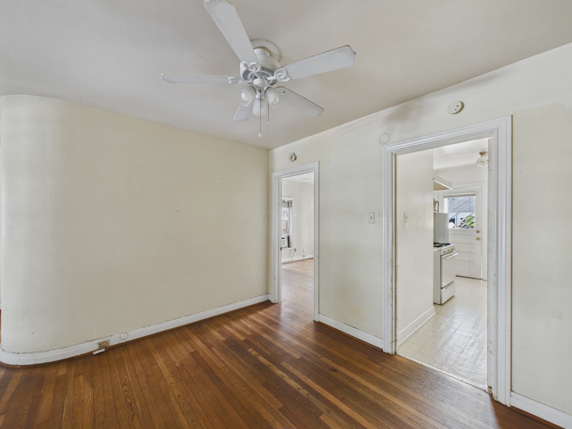 1823 W Main Street 1 Property Photo 8