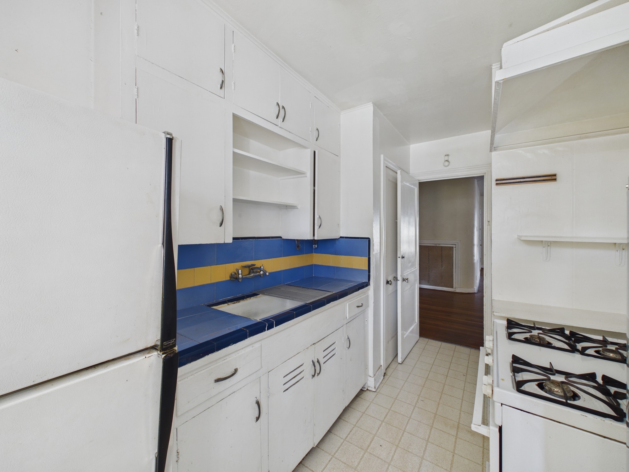 1823 W Main Street 1 Property Photo 14