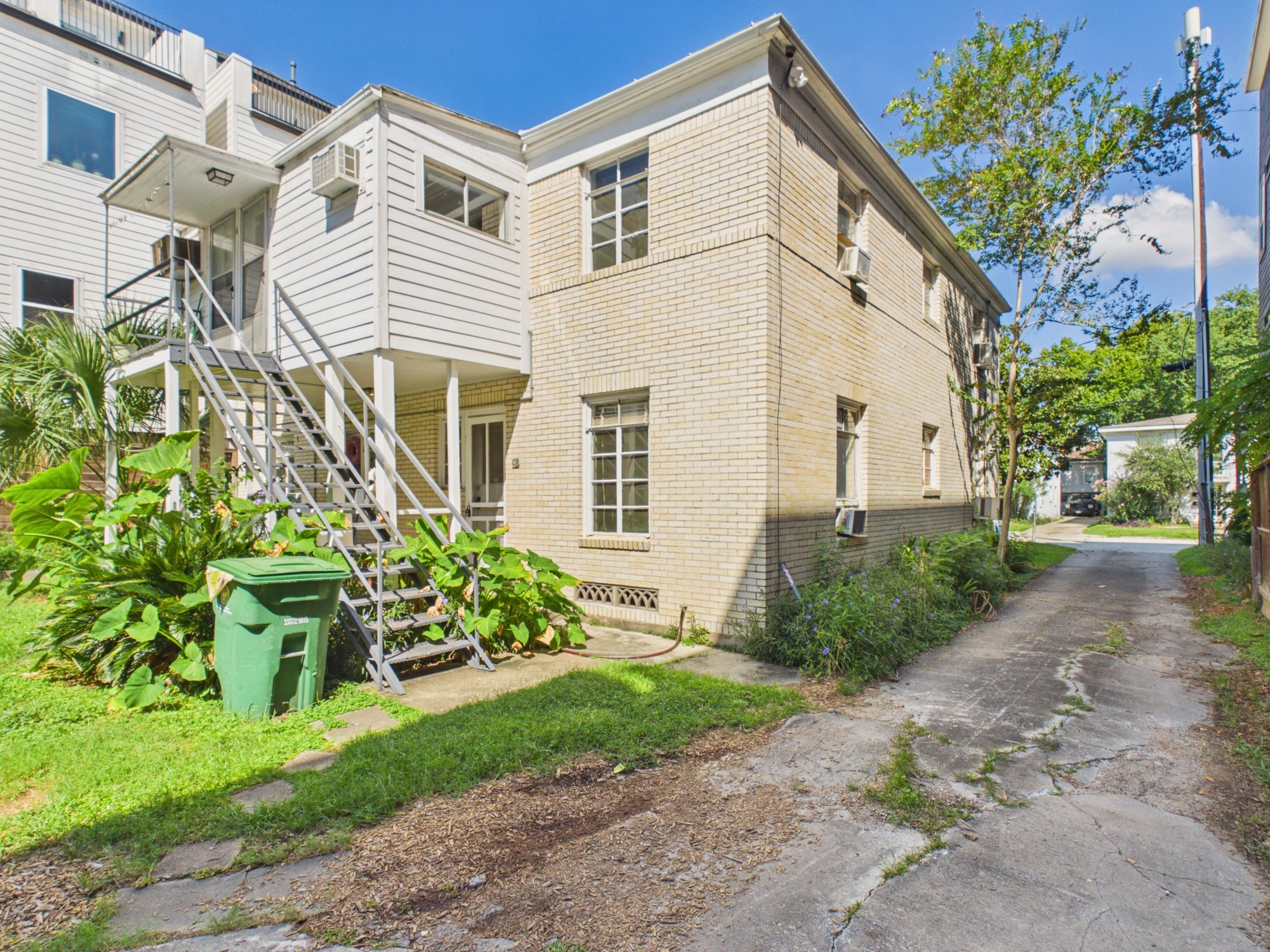 1823 W Main Street 1 Property Photo 19