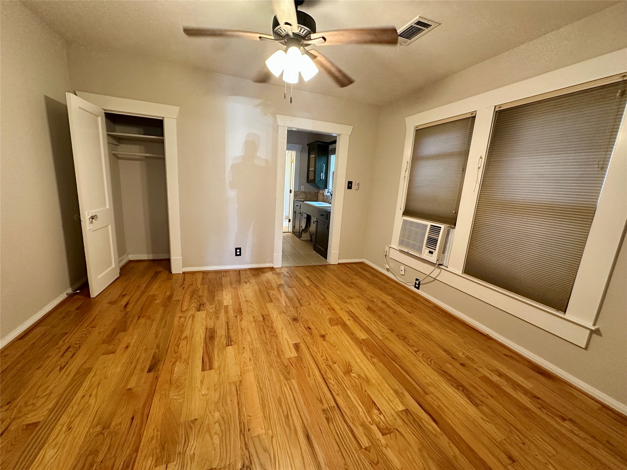 405 James Street 2 Property Photo 4