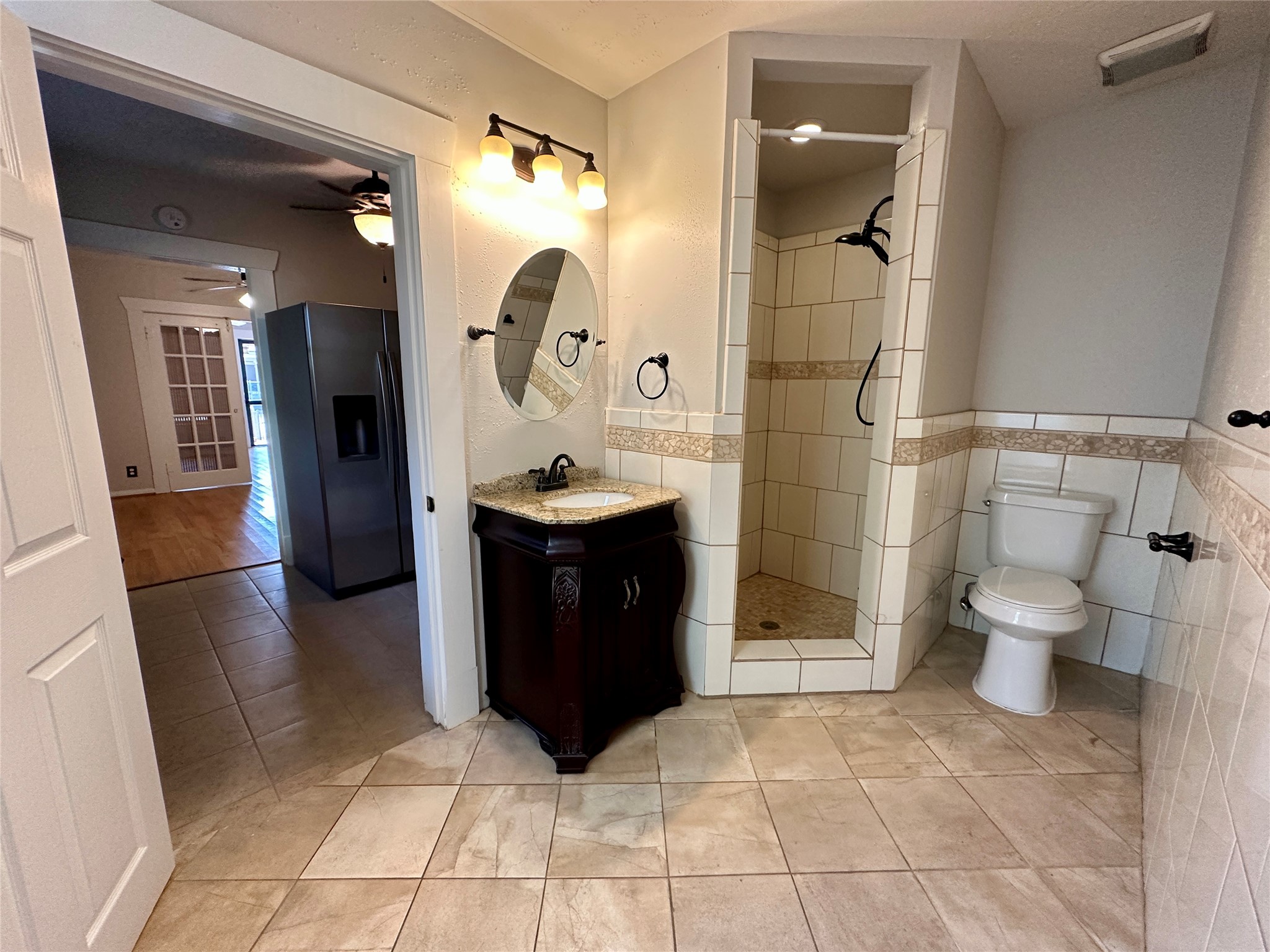 405 James Street 2 Property Photo 8