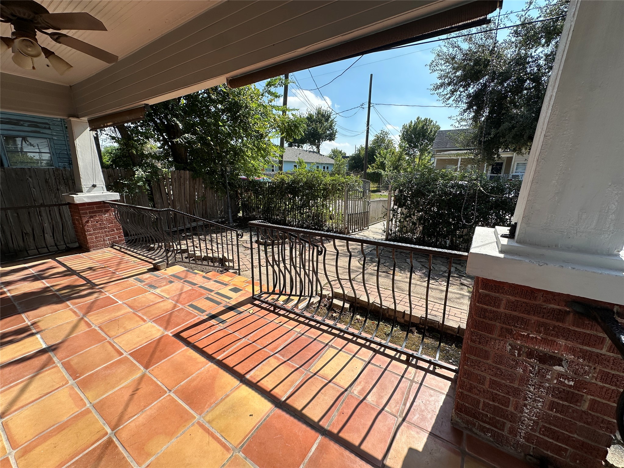 405 James Street 2 Property Photo 11