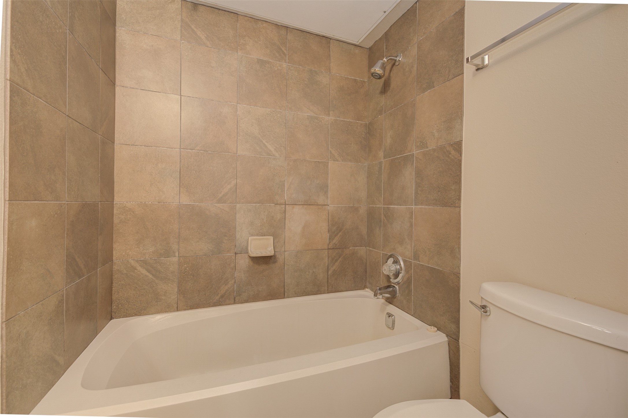 3045 Walnut Bend Lane 25 Property Photo 11