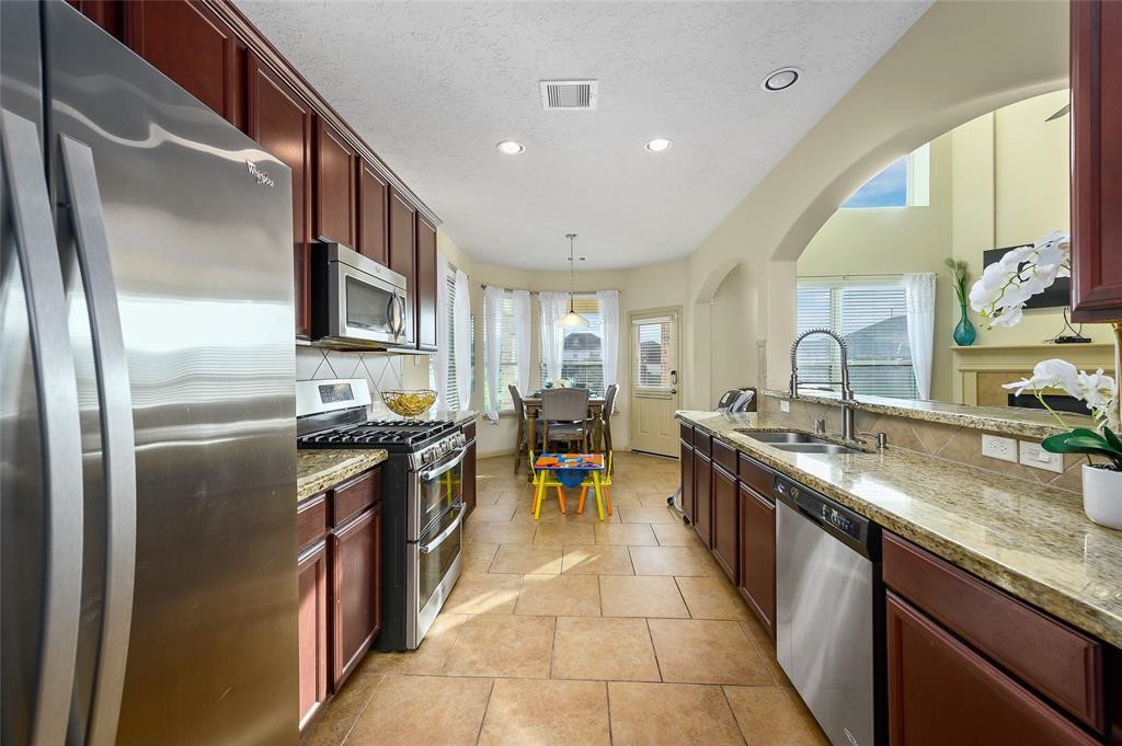 2314 Terracina Court Property Photo 11