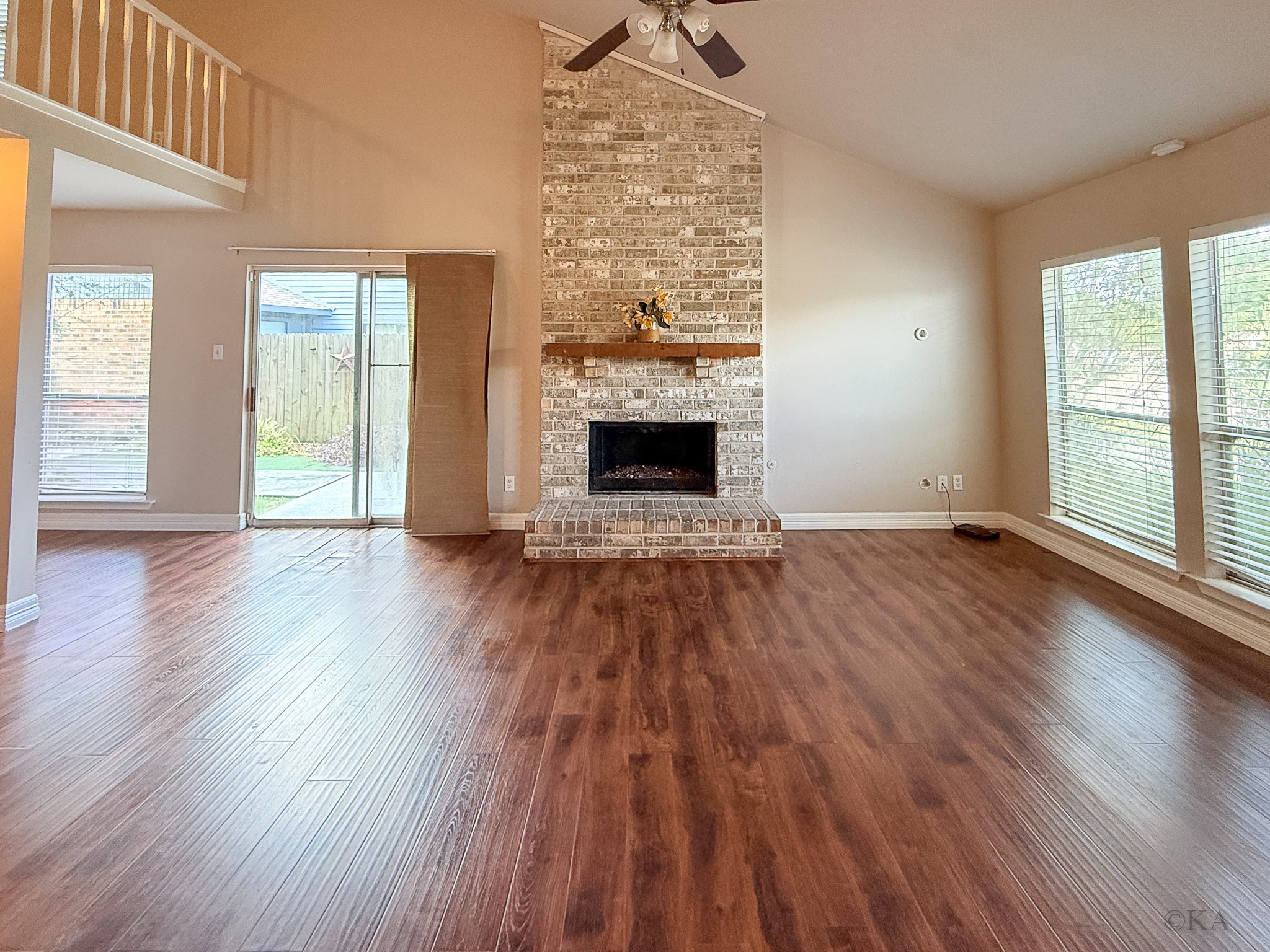 3543 Duncaster Drive Property Photo 6