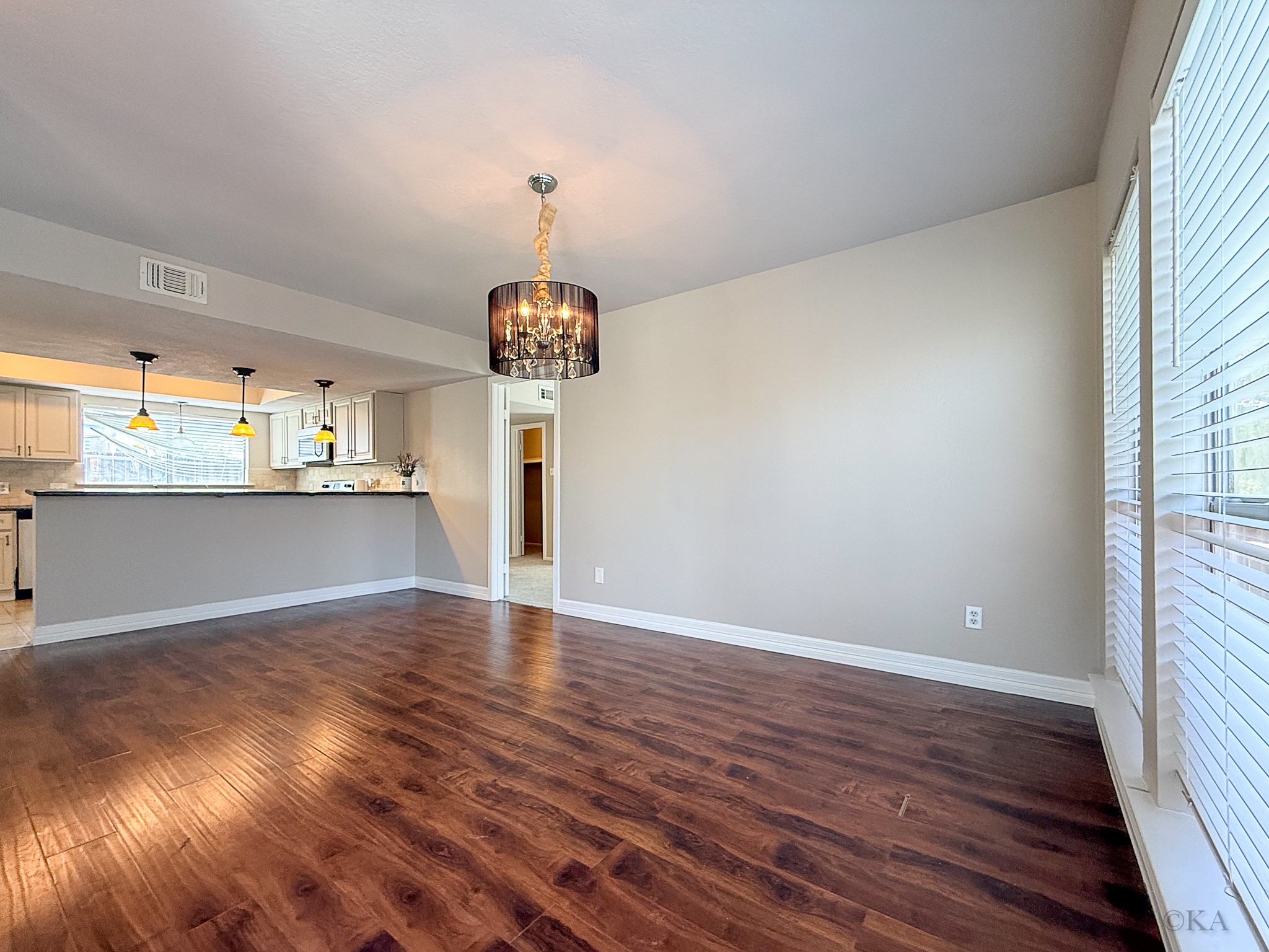 3543 Duncaster Drive Property Photo 14