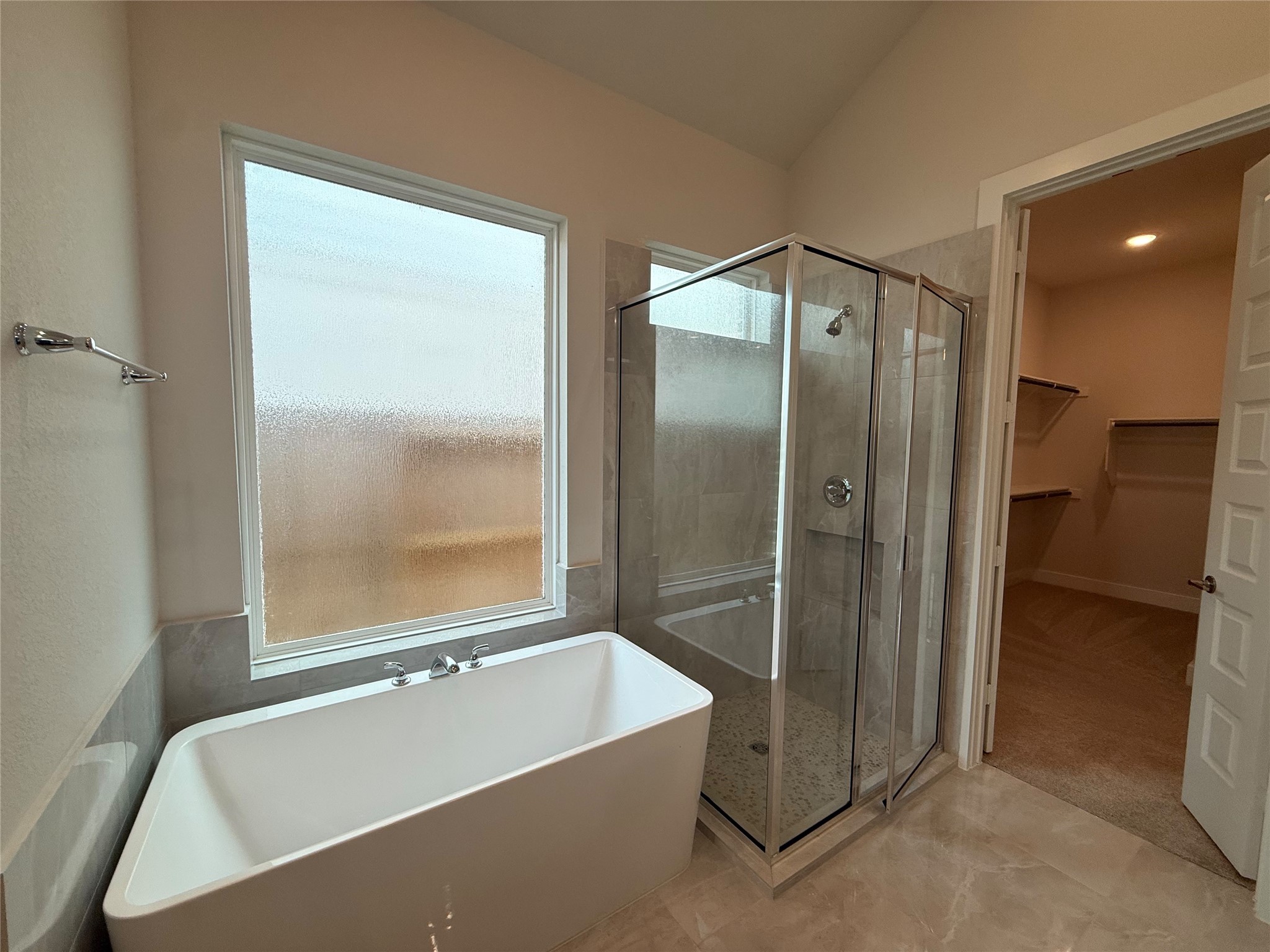 26022 Woods Bay Drive Property Photo 12