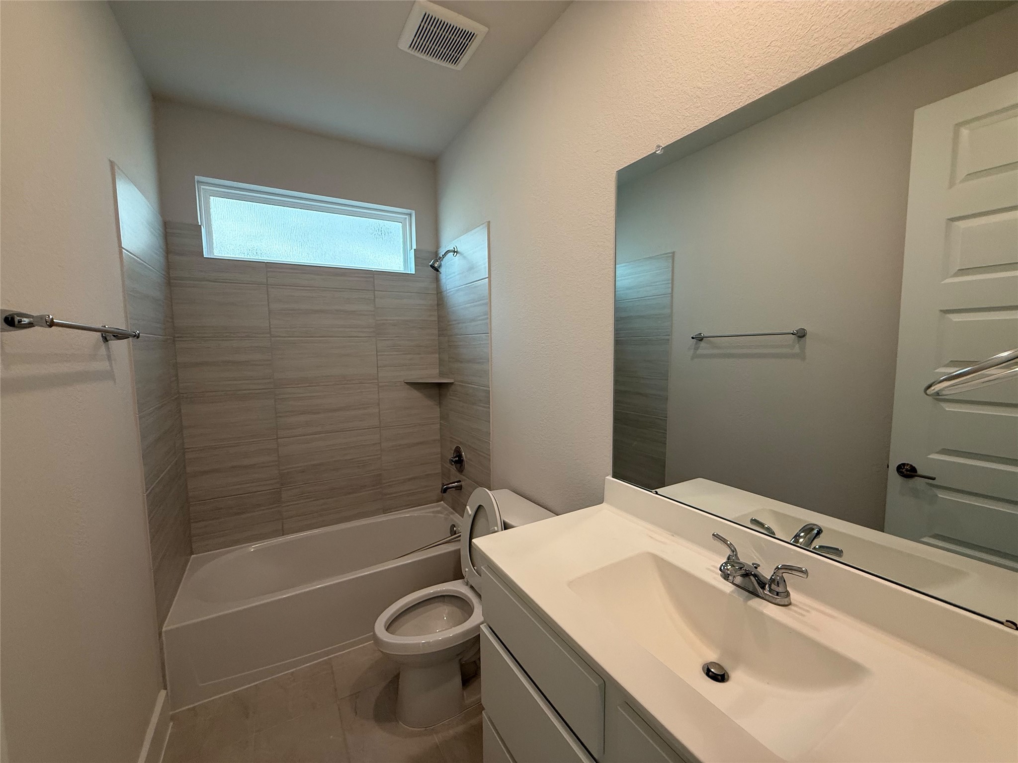 26022 Woods Bay Drive Property Photo 17