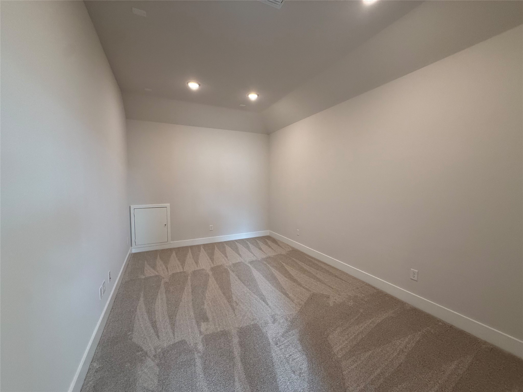 26022 Woods Bay Drive Property Photo 26