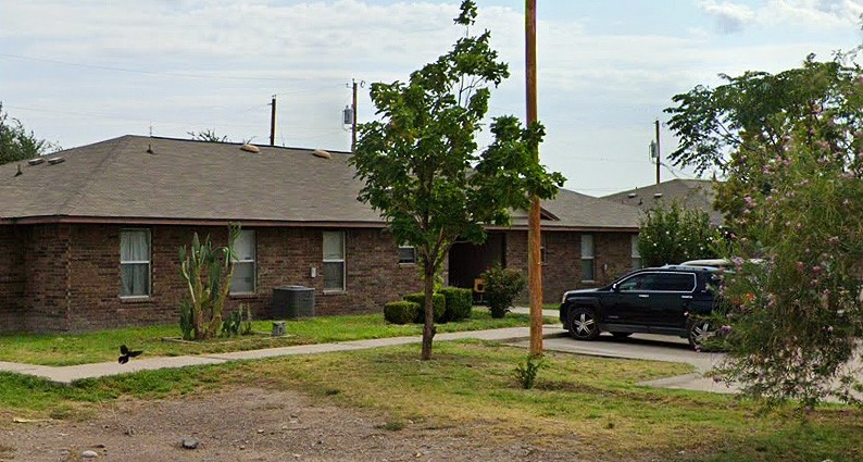 900 Harmon Property Photo 4