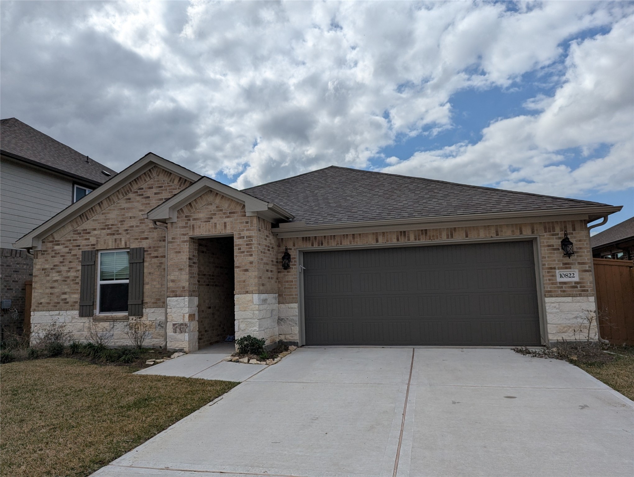 10822 Uplift Path Drive Property Photo 1