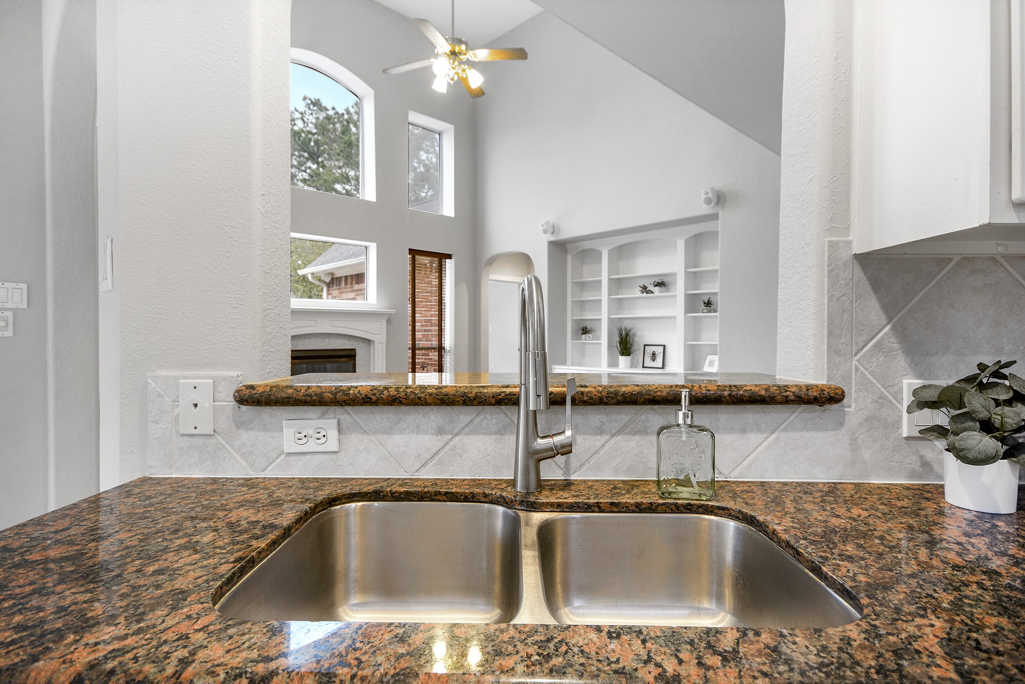 19602 Auburn Meadows Drive Property Photo 12