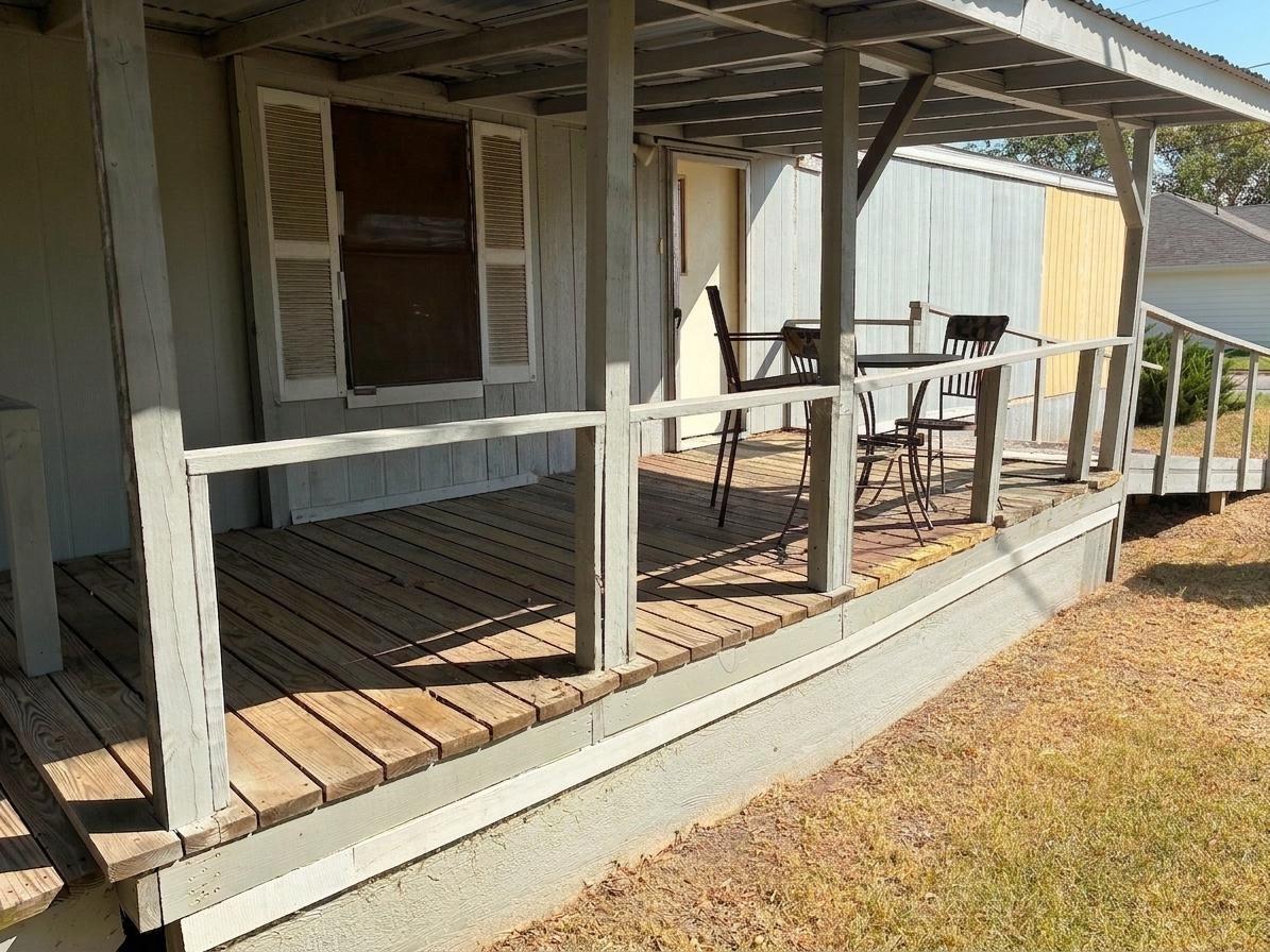 1304 S Beaton Street, Corsicana Tx 75110 Property Photo 4