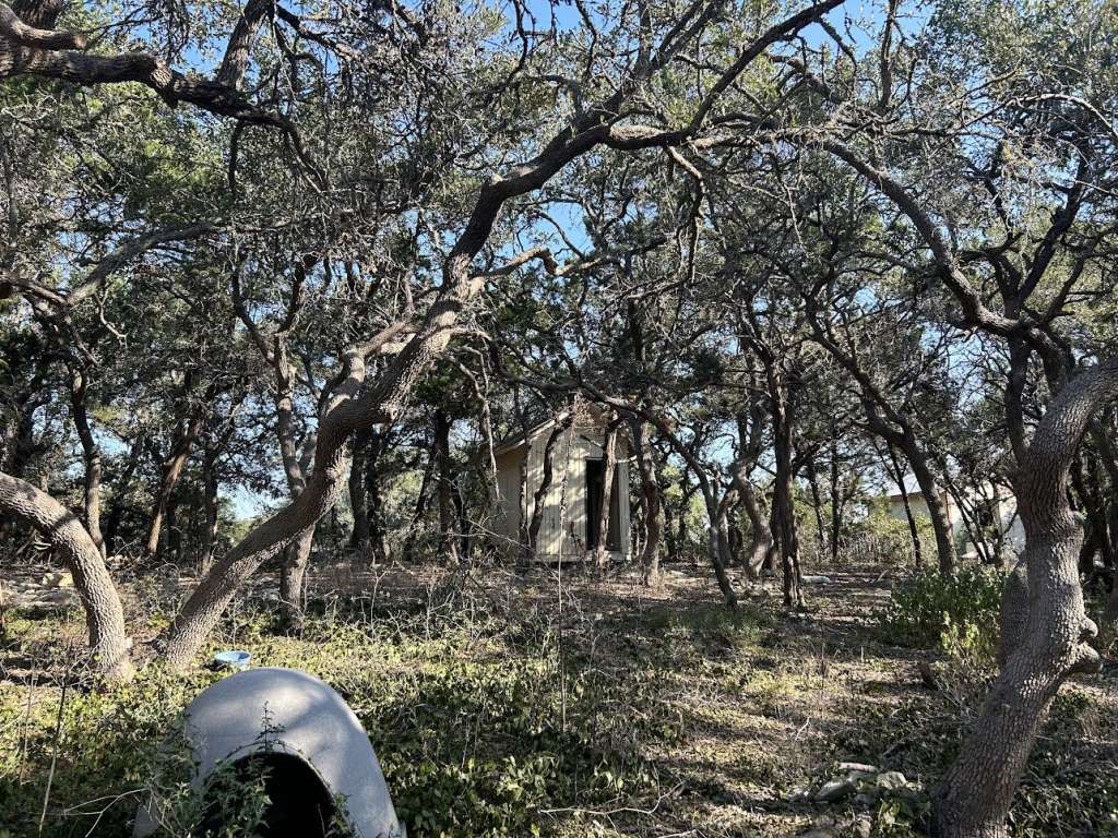 299 N Loop Drive Property Photo 11