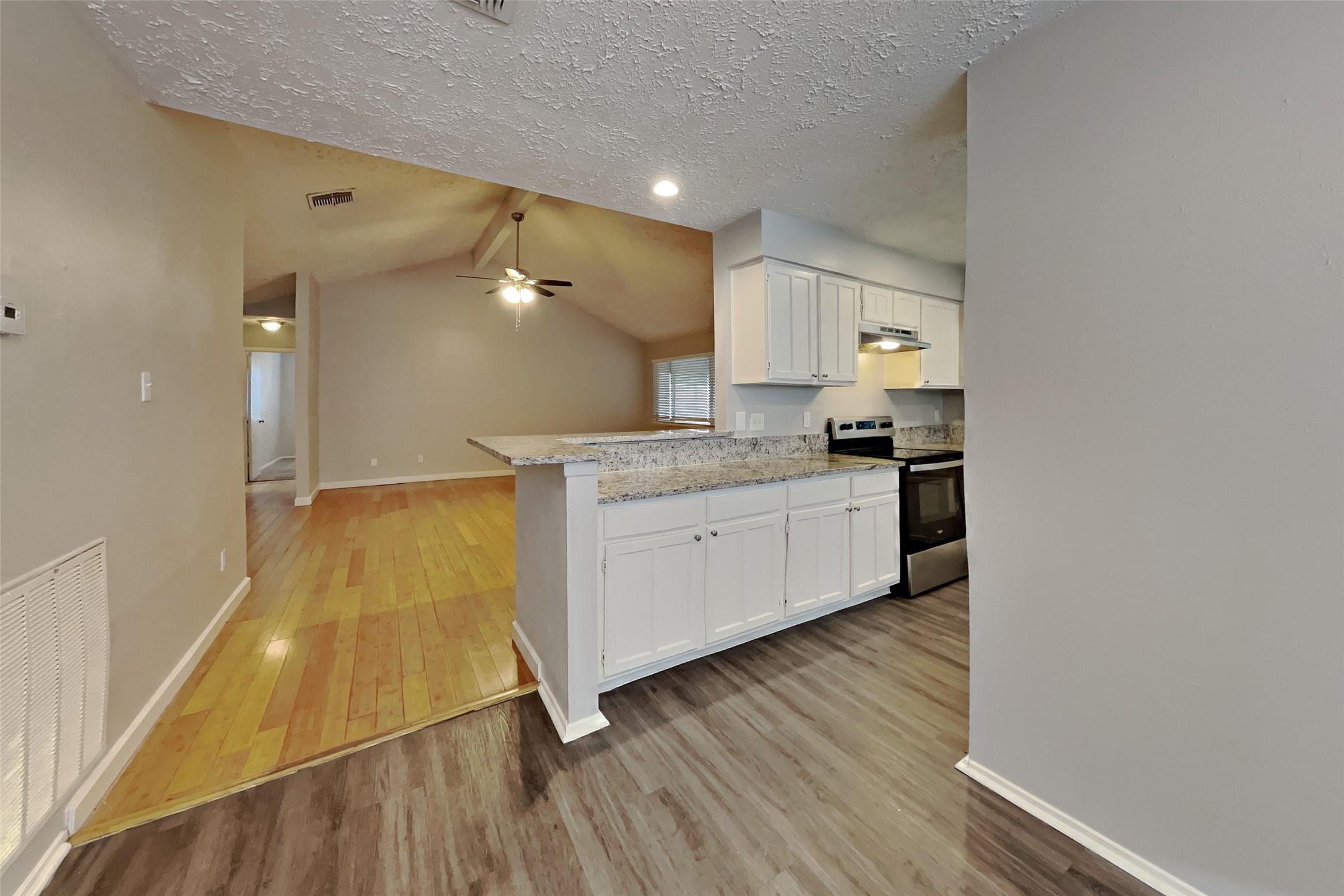 7339 Boysenberry Lane Property Photo 6