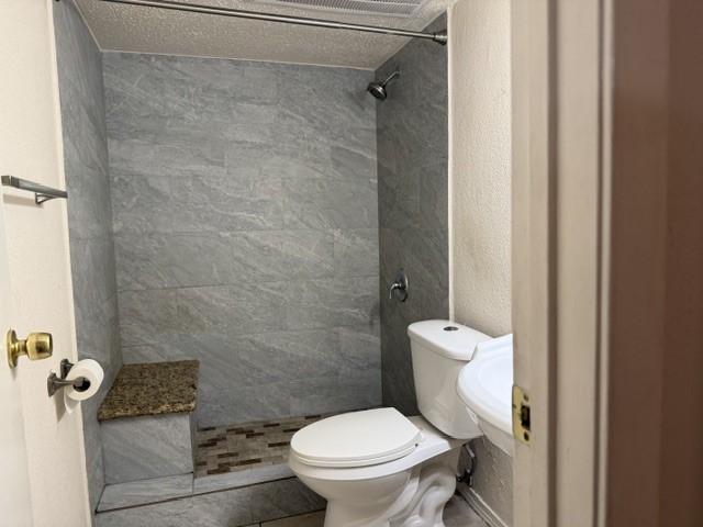 6701 Sands Point Drive 35 Property Photo 7