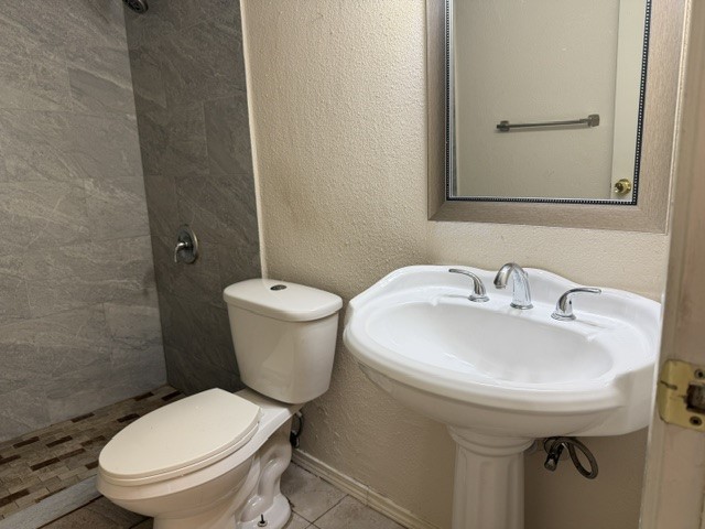 6701 Sands Point Drive 35 Property Photo 8