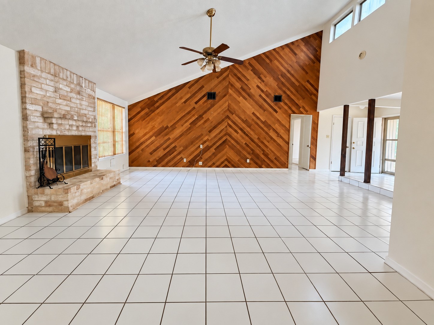 10434 Carlow Lane Property Photo 6