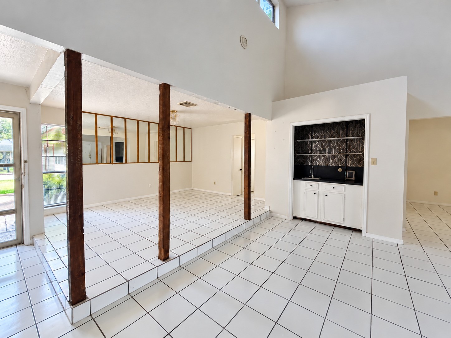 10434 Carlow Lane Property Photo 14