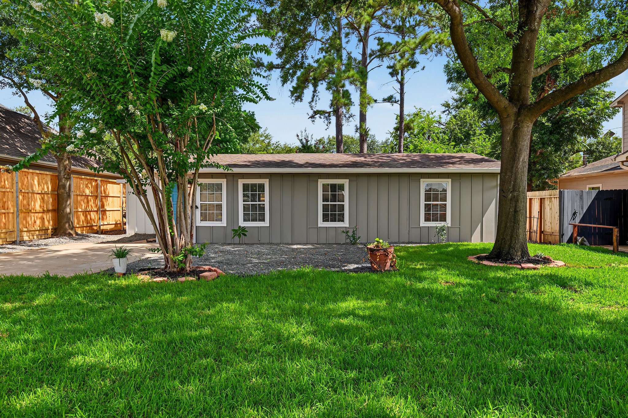 5202 Nina Lee Lane Property Photo 1