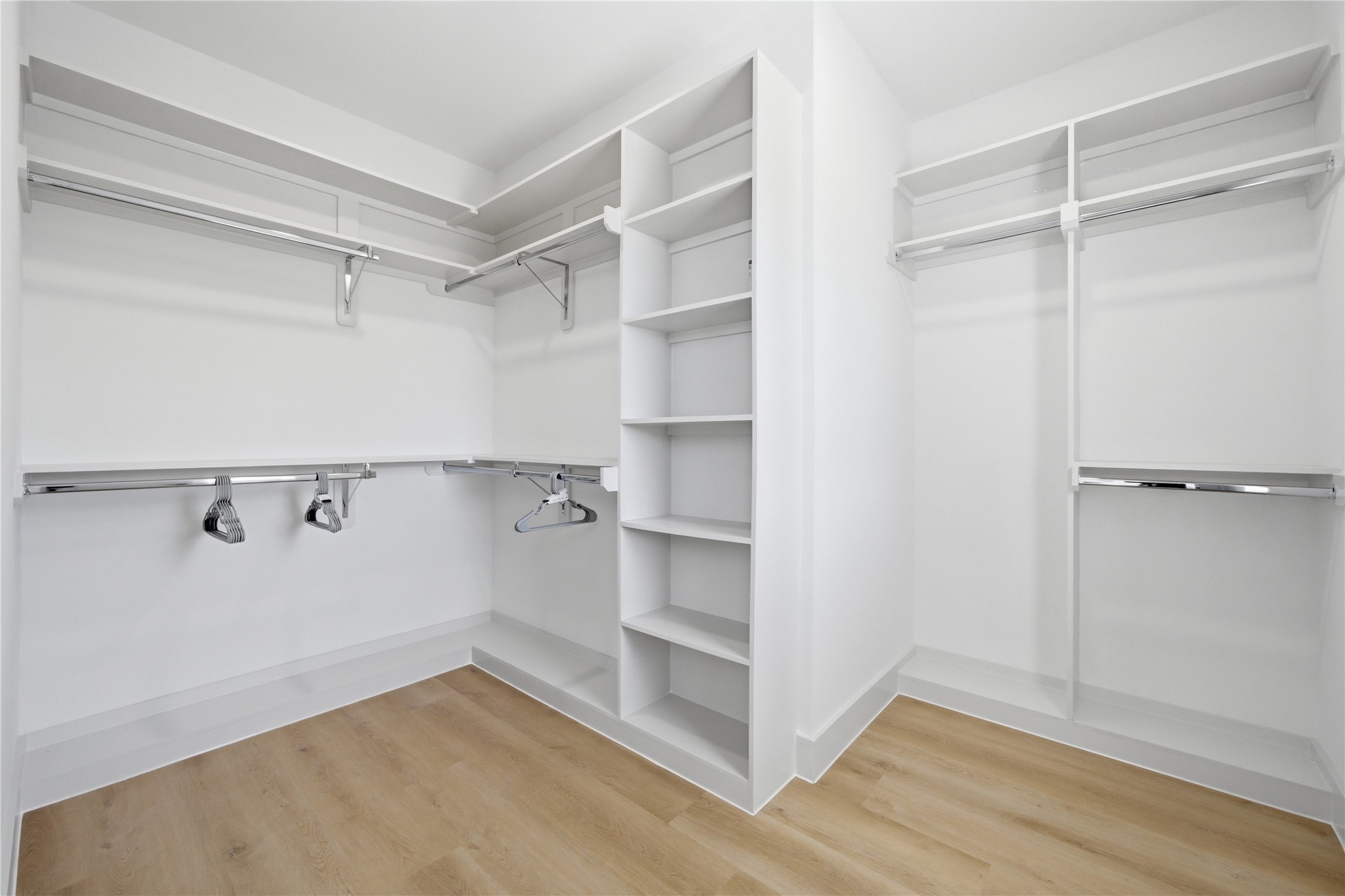 5505 Hershe Street Property Photo 43