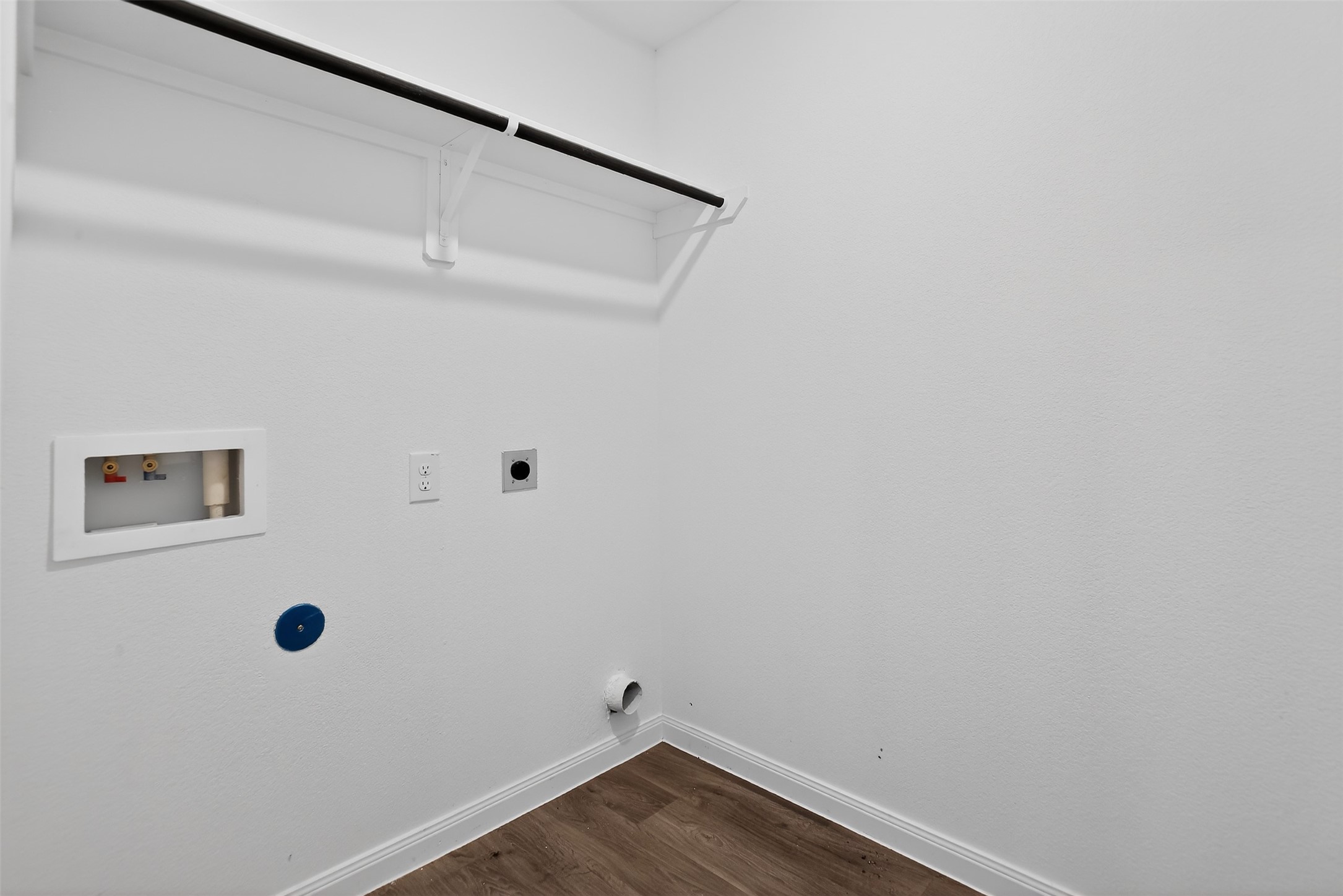 11806 Holly Hurst Drive Property Photo 23