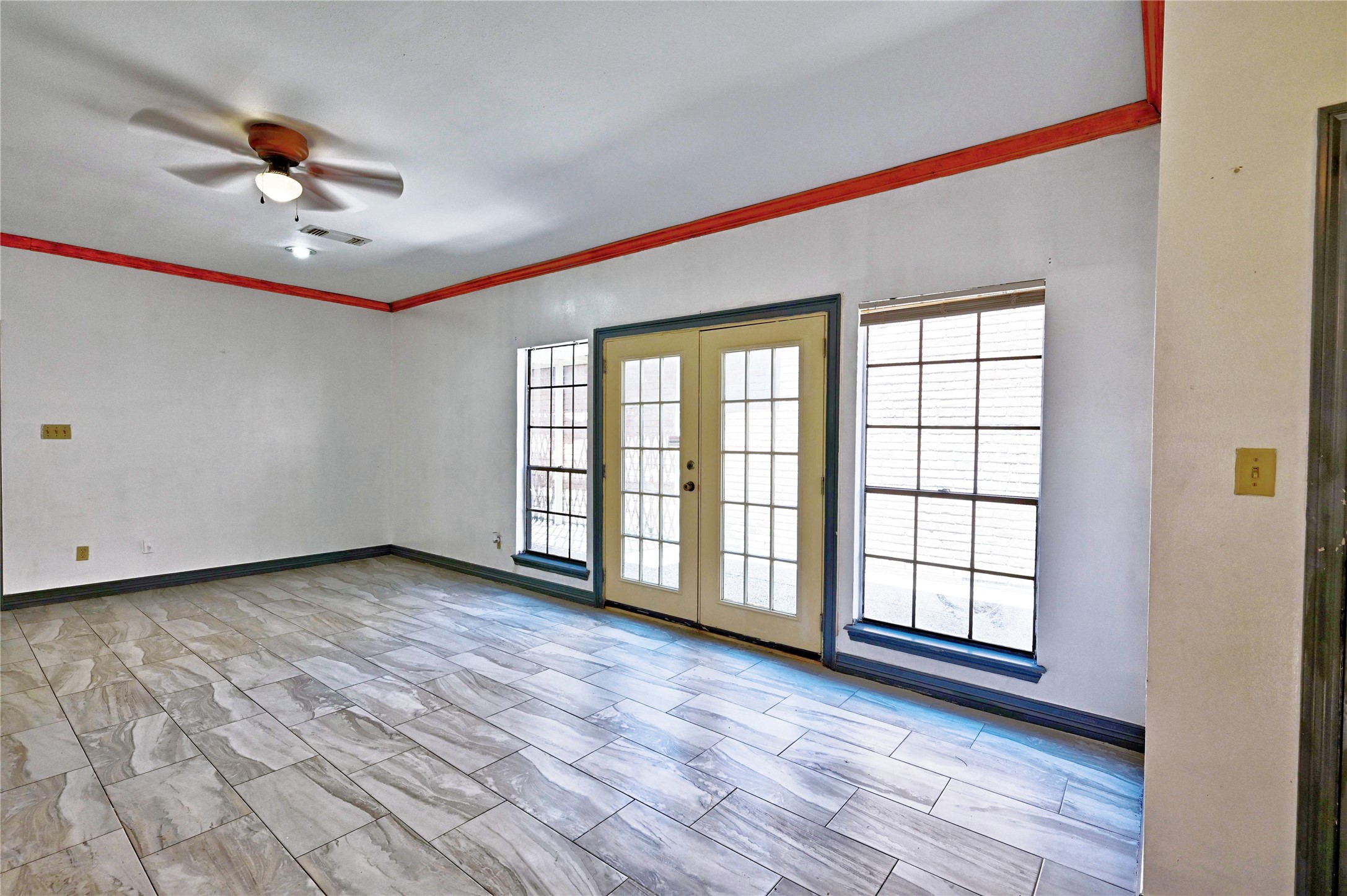 14317 Cashel Forest Drive Property Photo 7
