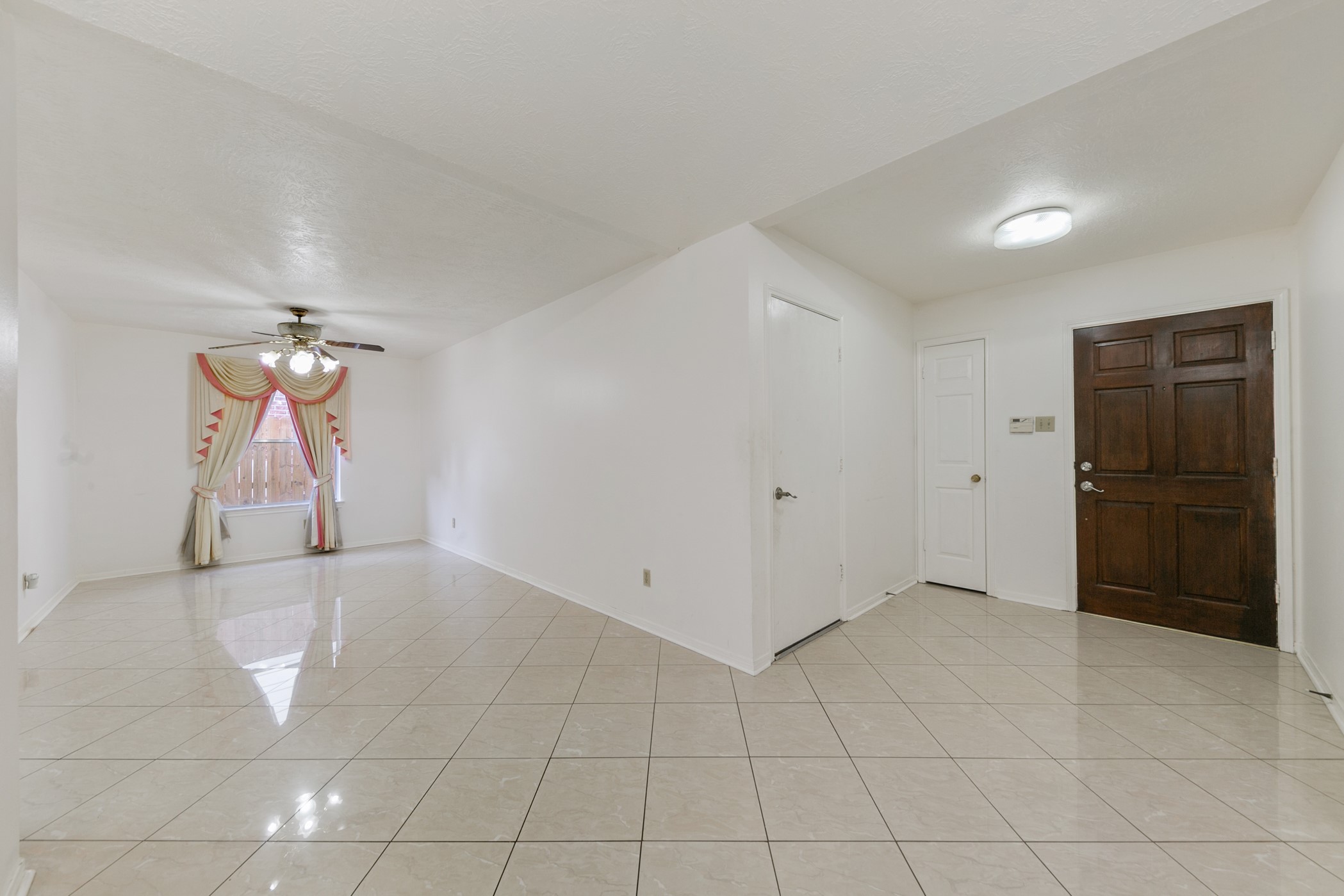 4410 Monaco Lane Property Photo 5
