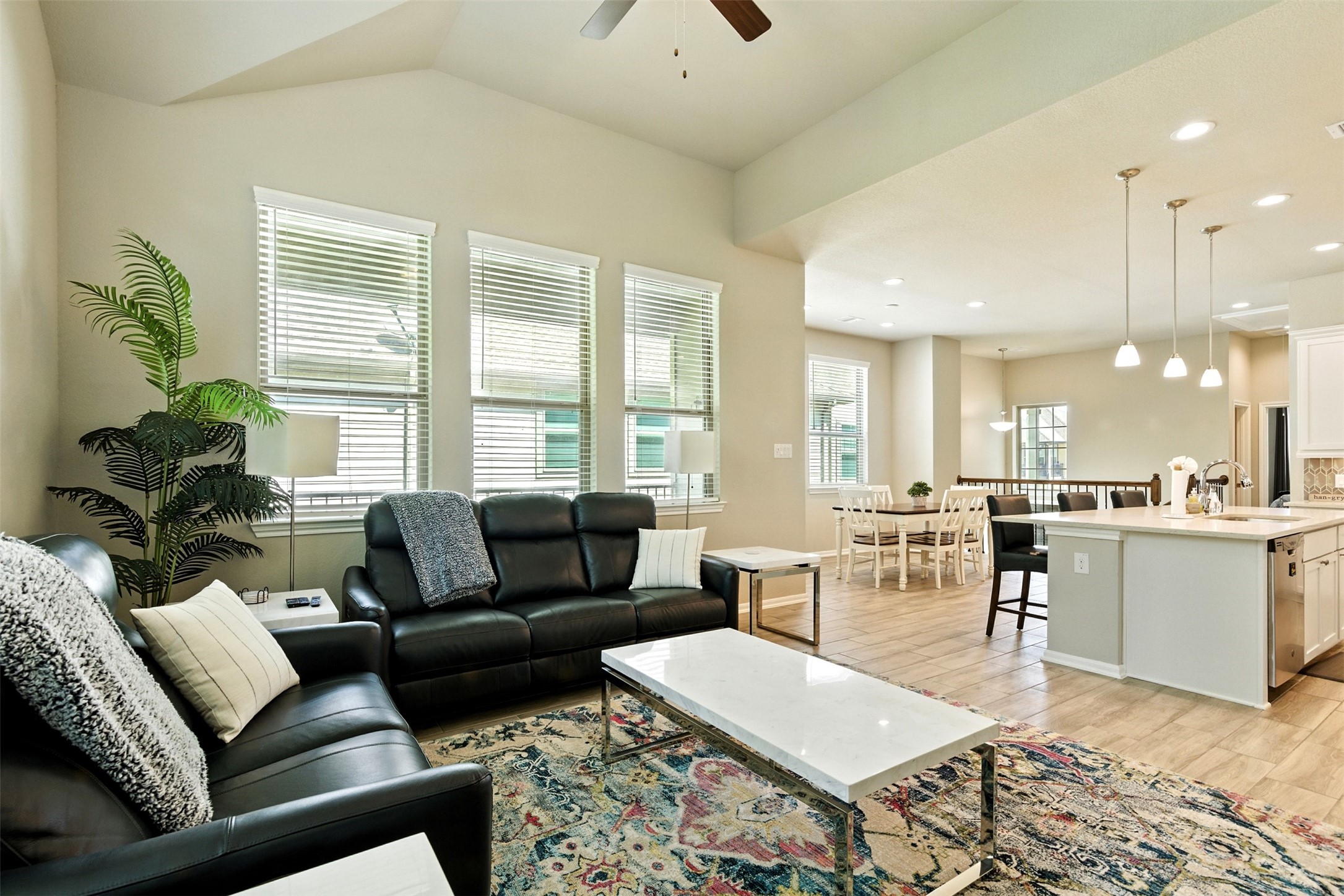 28092 Rocky Heights Drive Property Photo 12