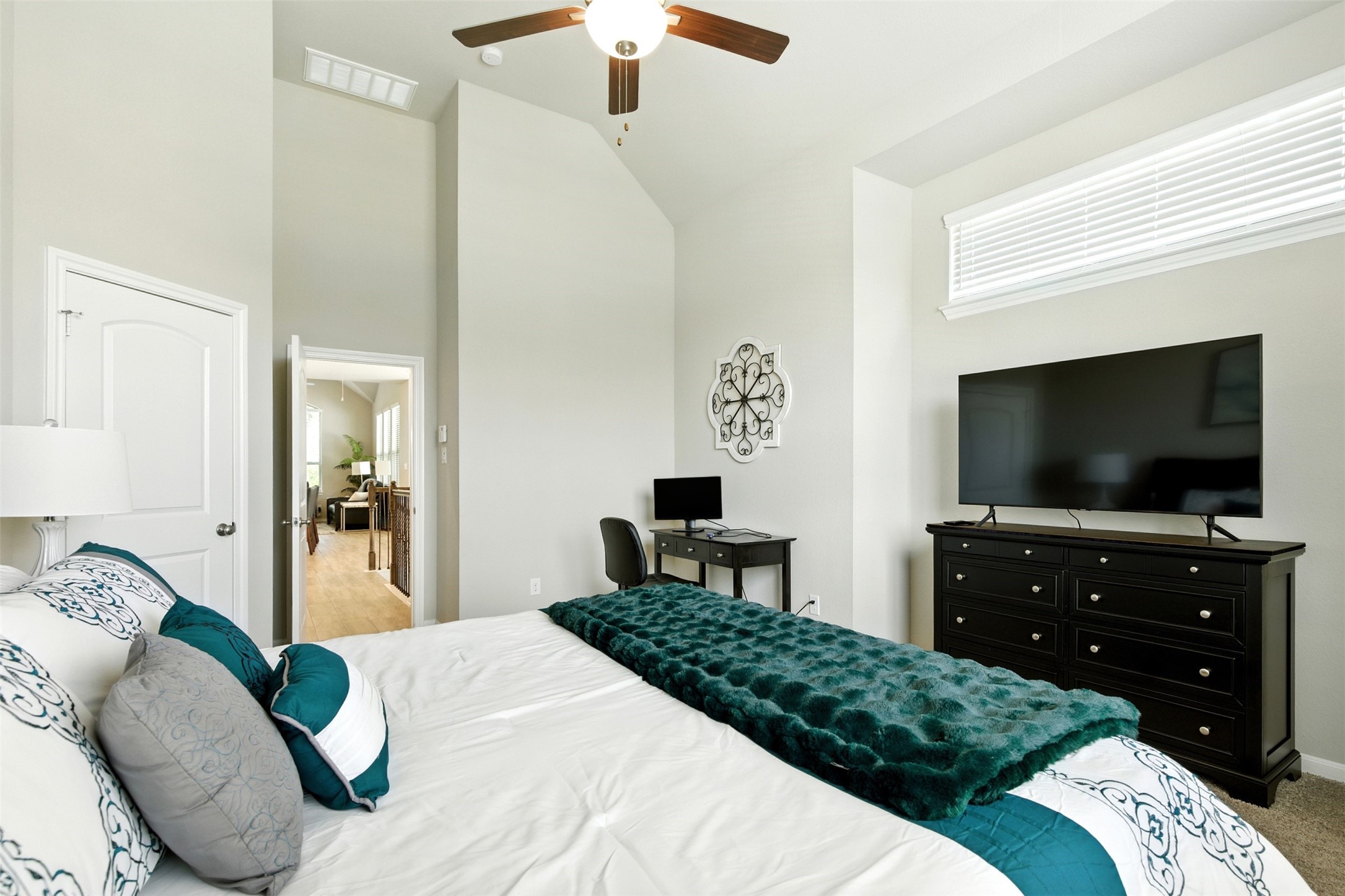 28092 Rocky Heights Drive Property Photo 17