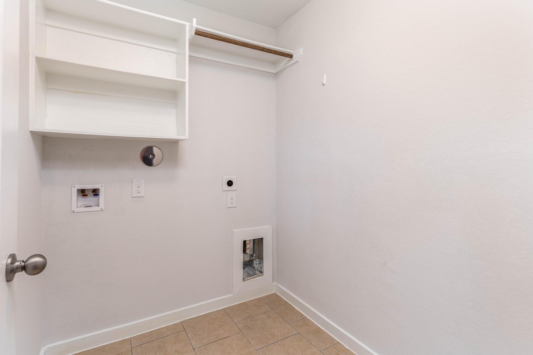 12542 Sabine Point Drive Property Photo 34