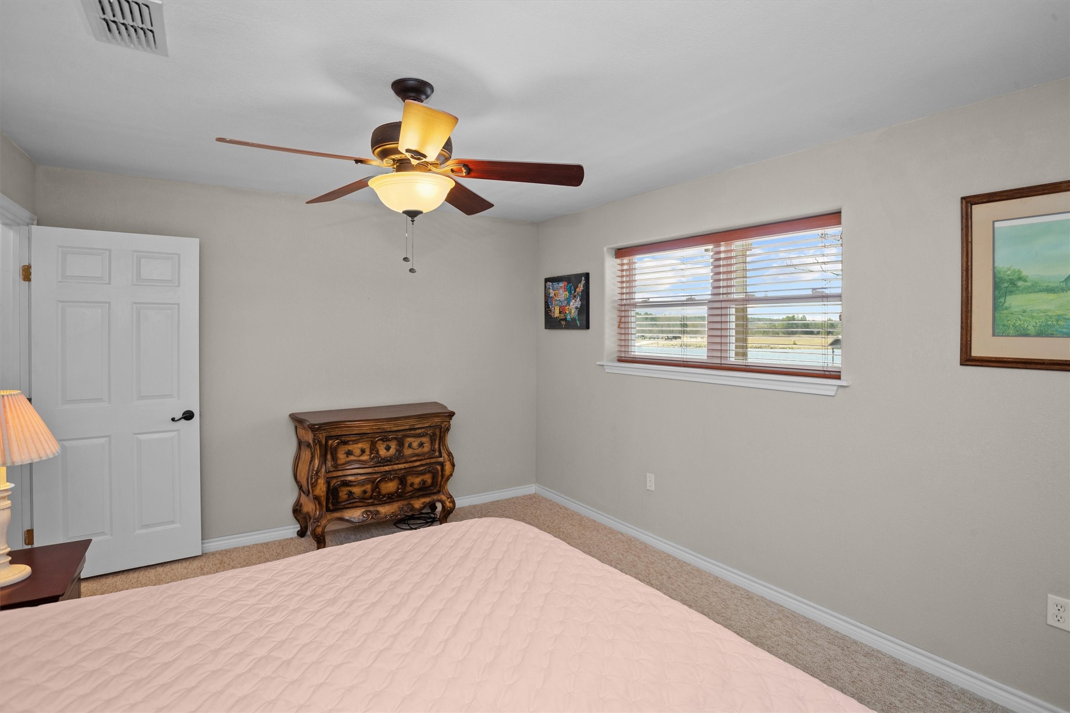 160 Lookout Point Drive Property Photo 26