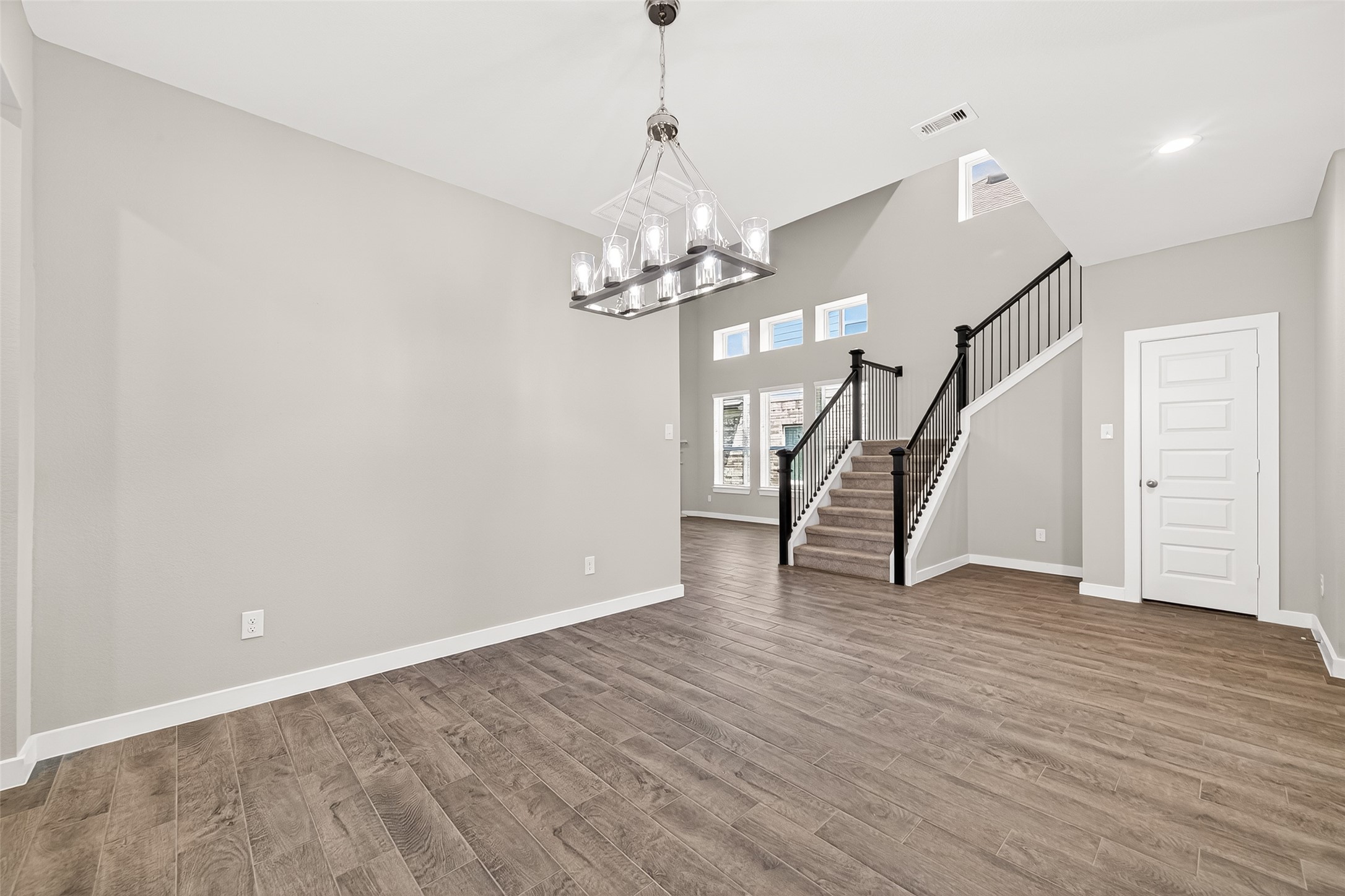 305 E Tranquil Fields Lane Property Photo 12