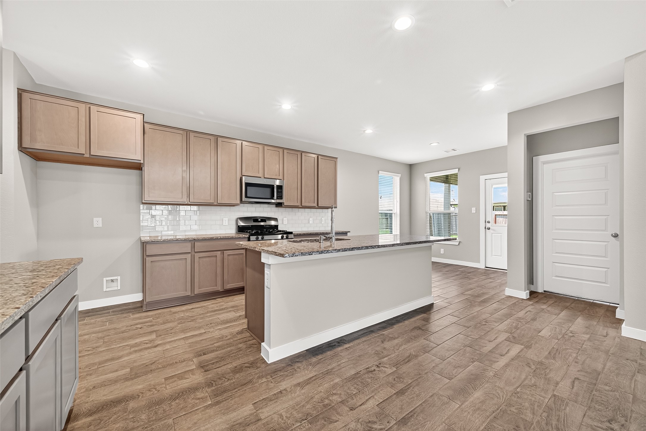 305 E Tranquil Fields Lane Property Photo 18